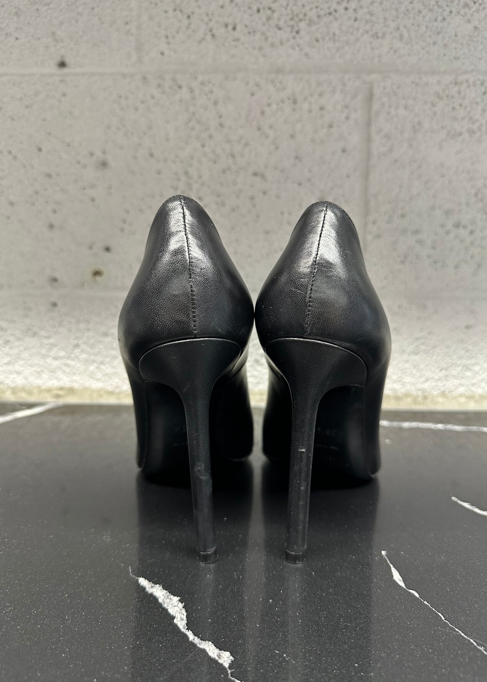 Saint Laurent Black Leather Pumps 8.5