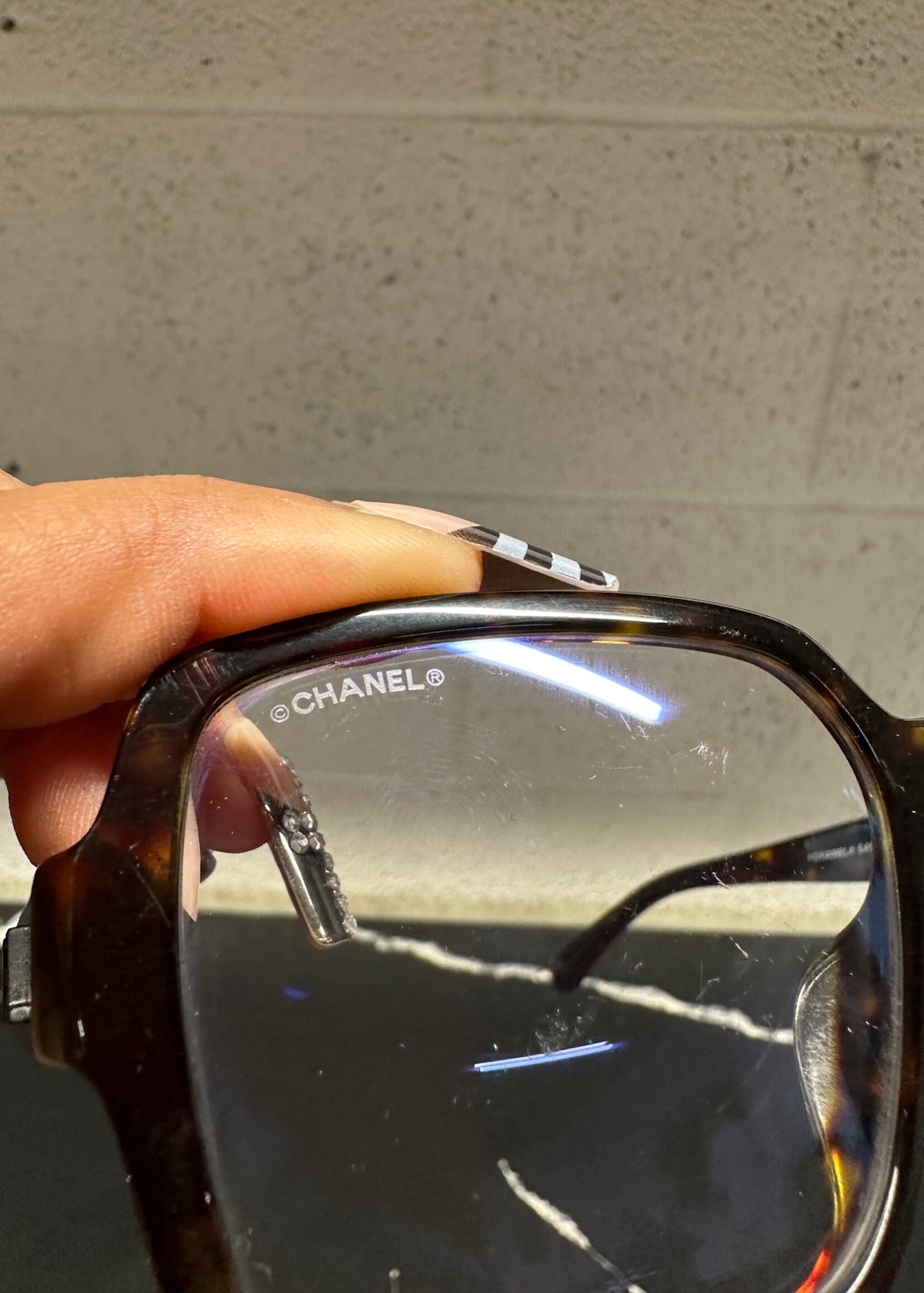 Chanel Turtle Shell Wide Glasses W Case