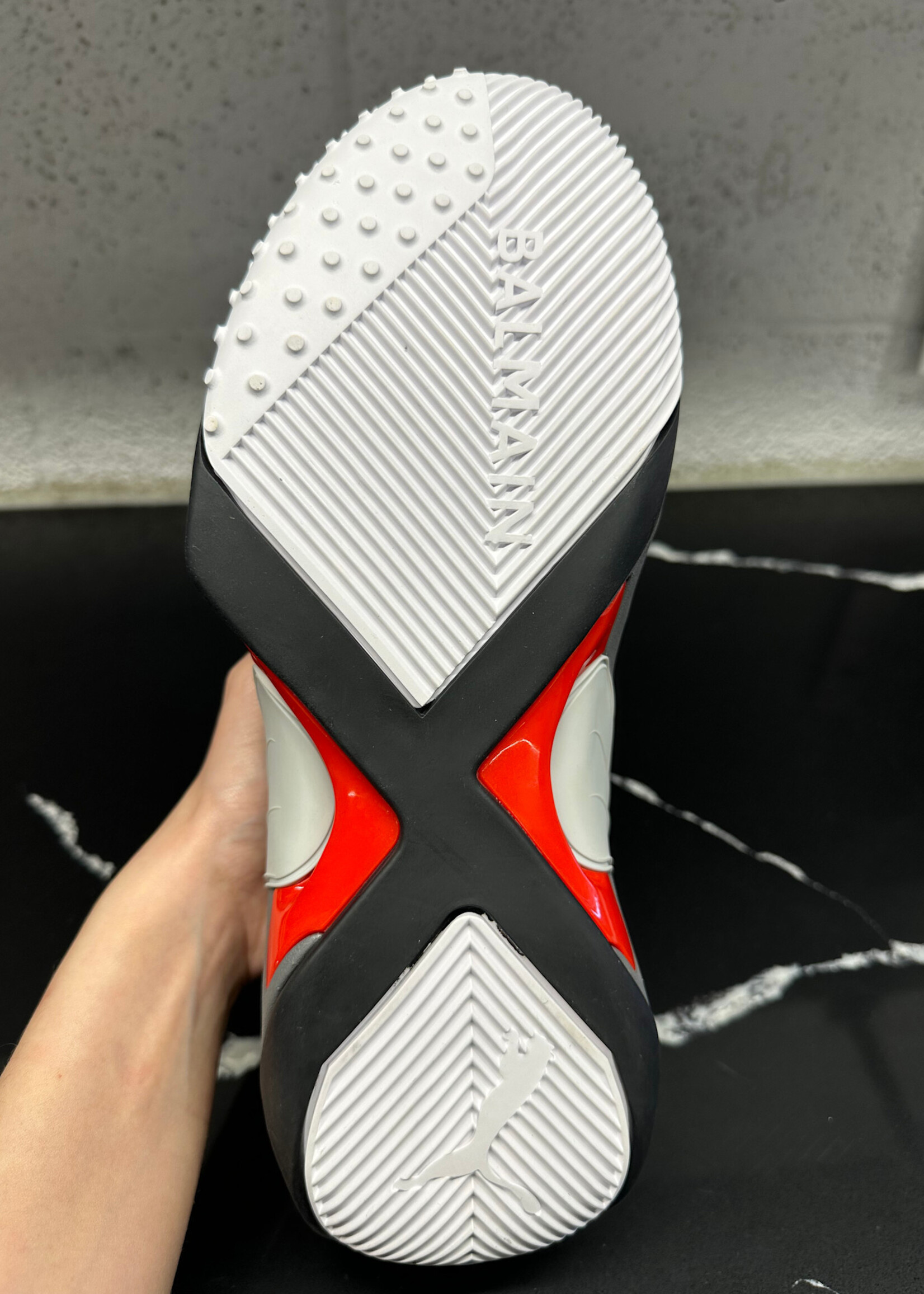 Balmain X Puma Black/Grey Runners Masc 10 W BOX
