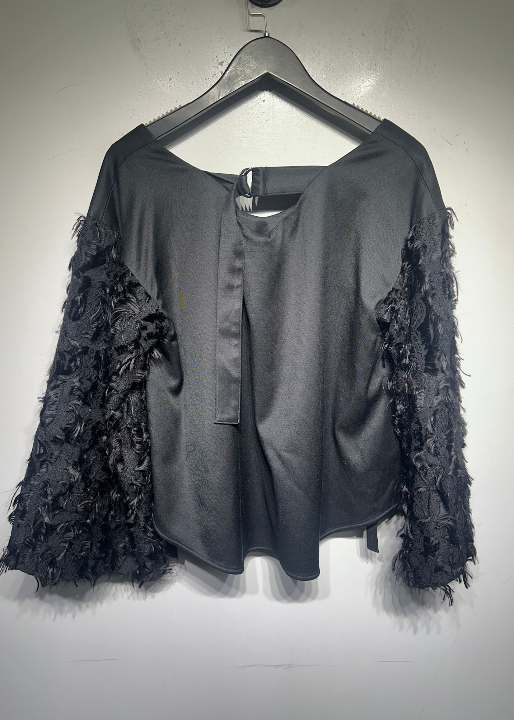 Yasutoshi Ezumi Black Feather Sleeve Top Fem L