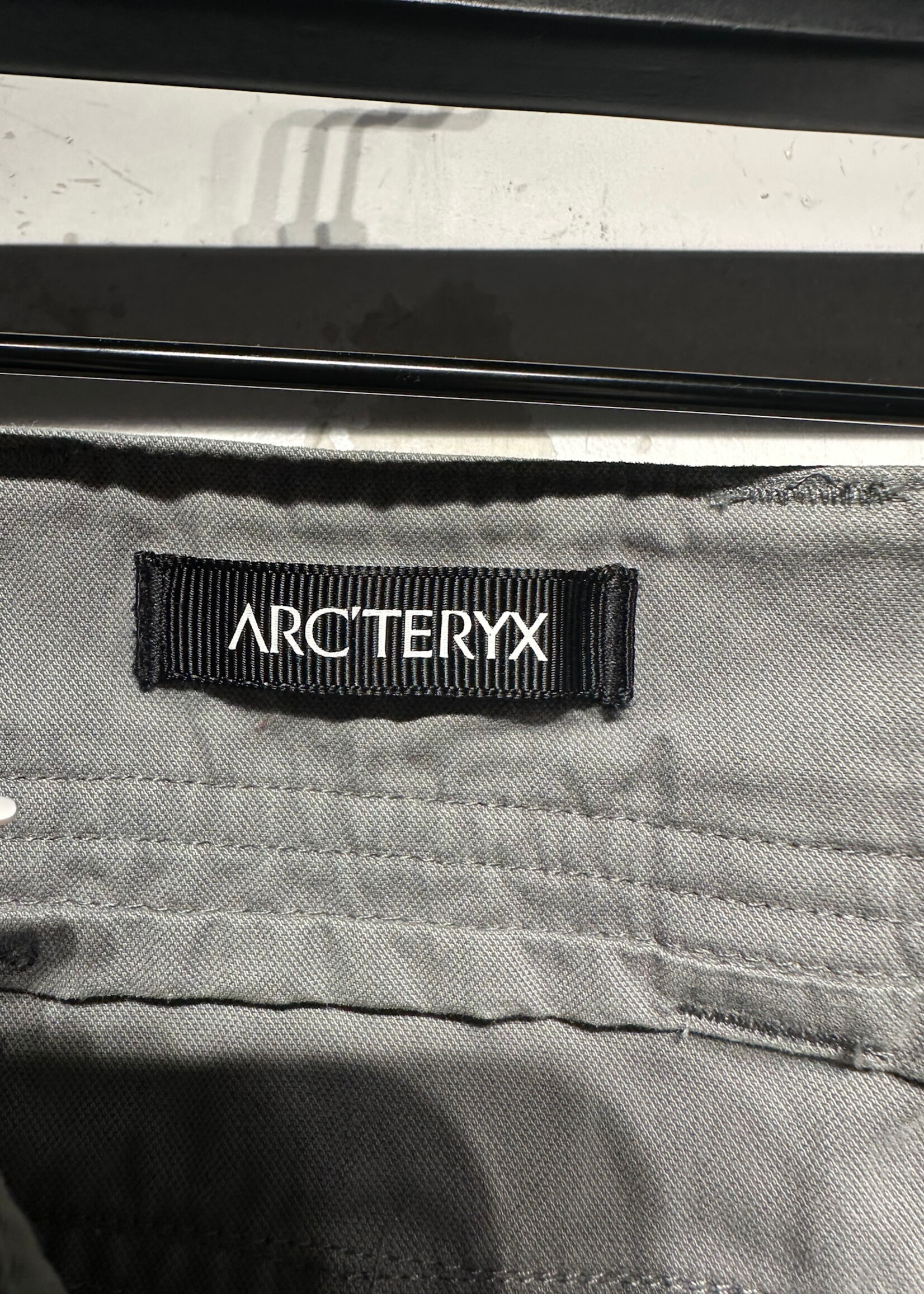 Arcteryx Slate Grey Logo Pant Masc 36