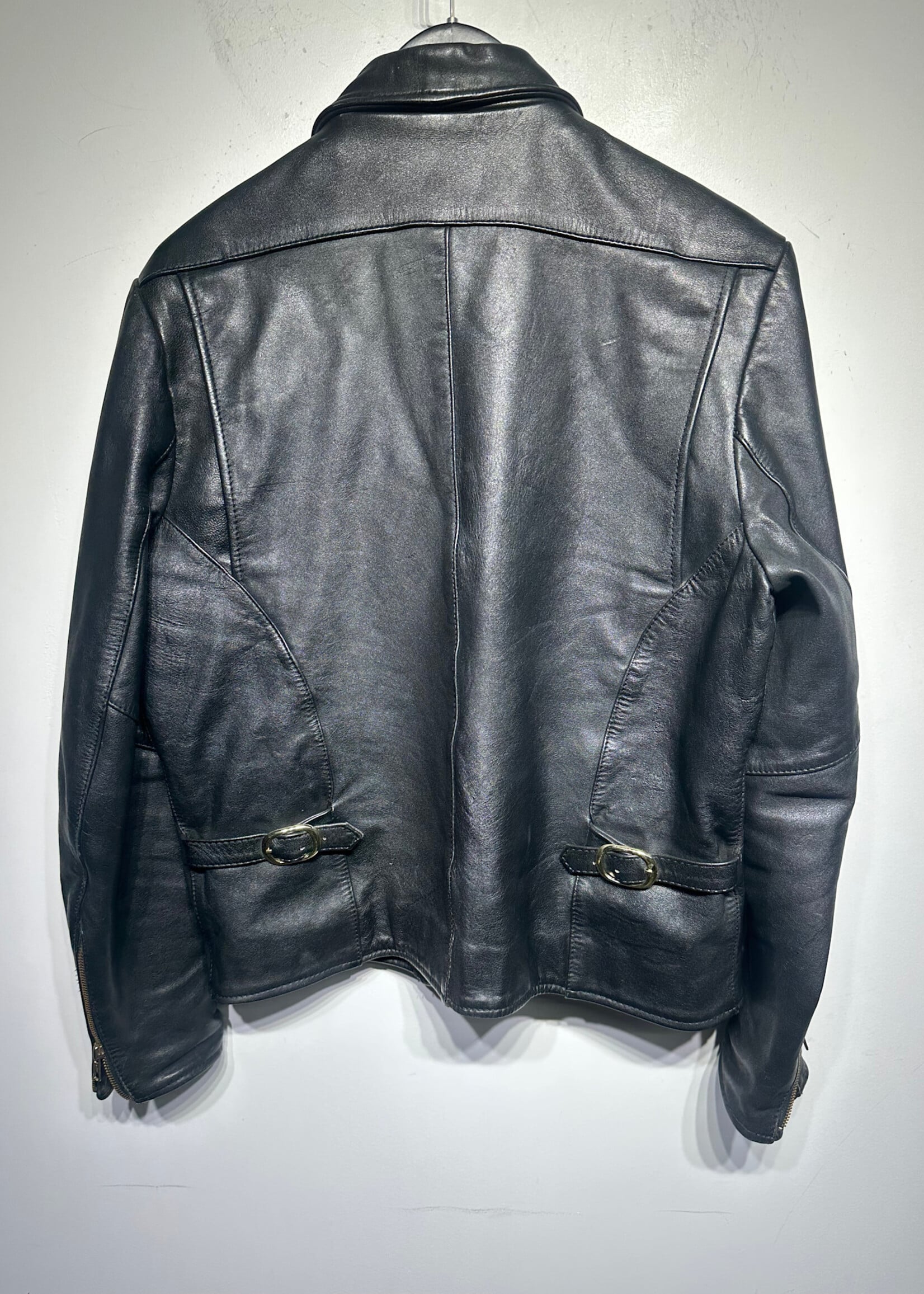80s Black Buckle Back Leather Jacket Masc M