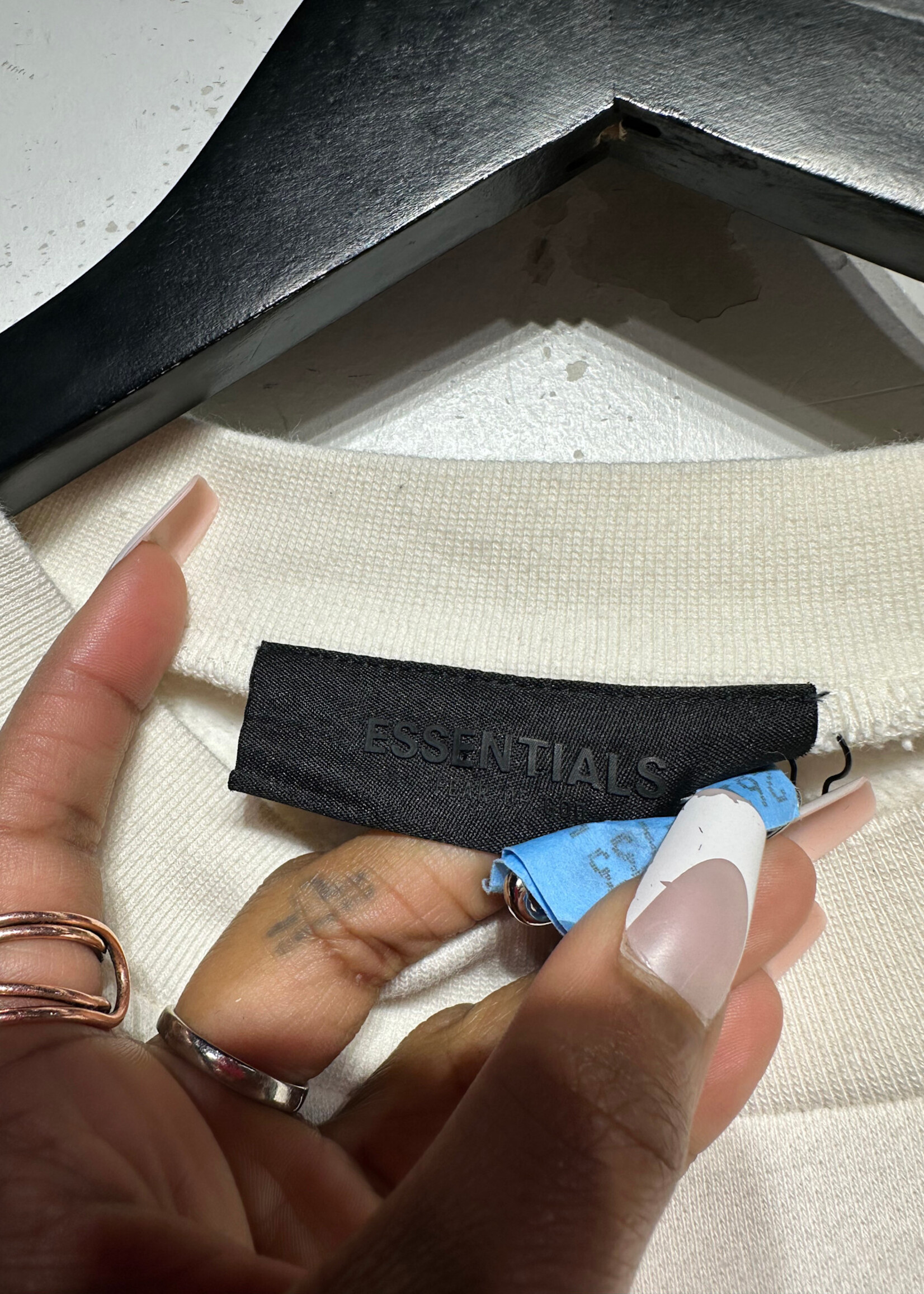 Essentials Grey Logo Cream Sweater XL