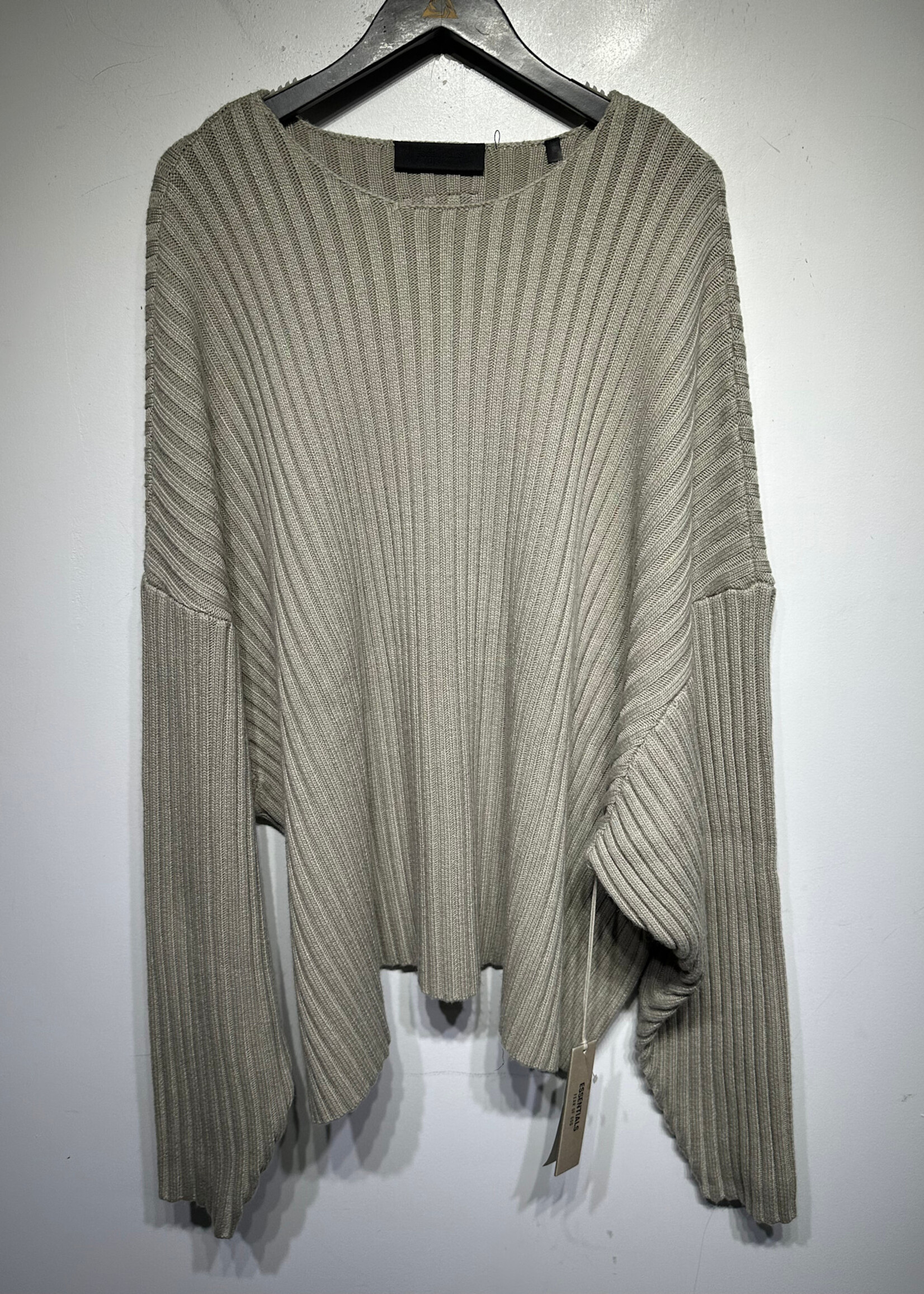 NWT Essentials Ribbed Sweater XL