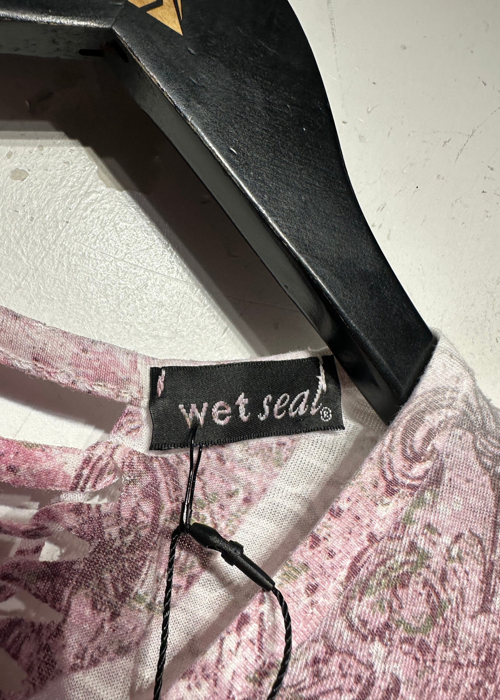 Wet Seal Y2K Cut Out Rhinestone Top S
