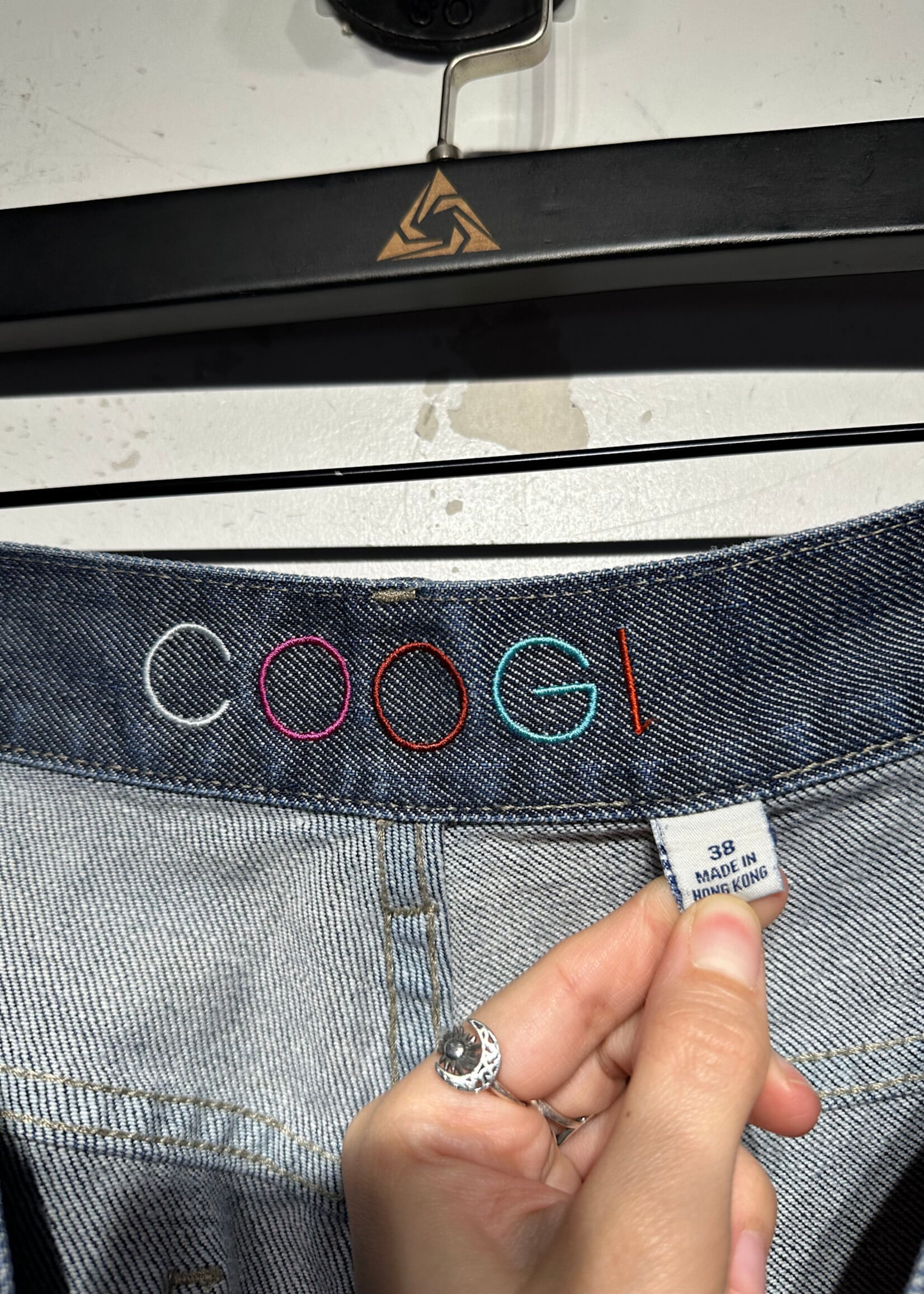 Coogi Wide Leg Denim Pants w Crotch Embroidery Masc 38