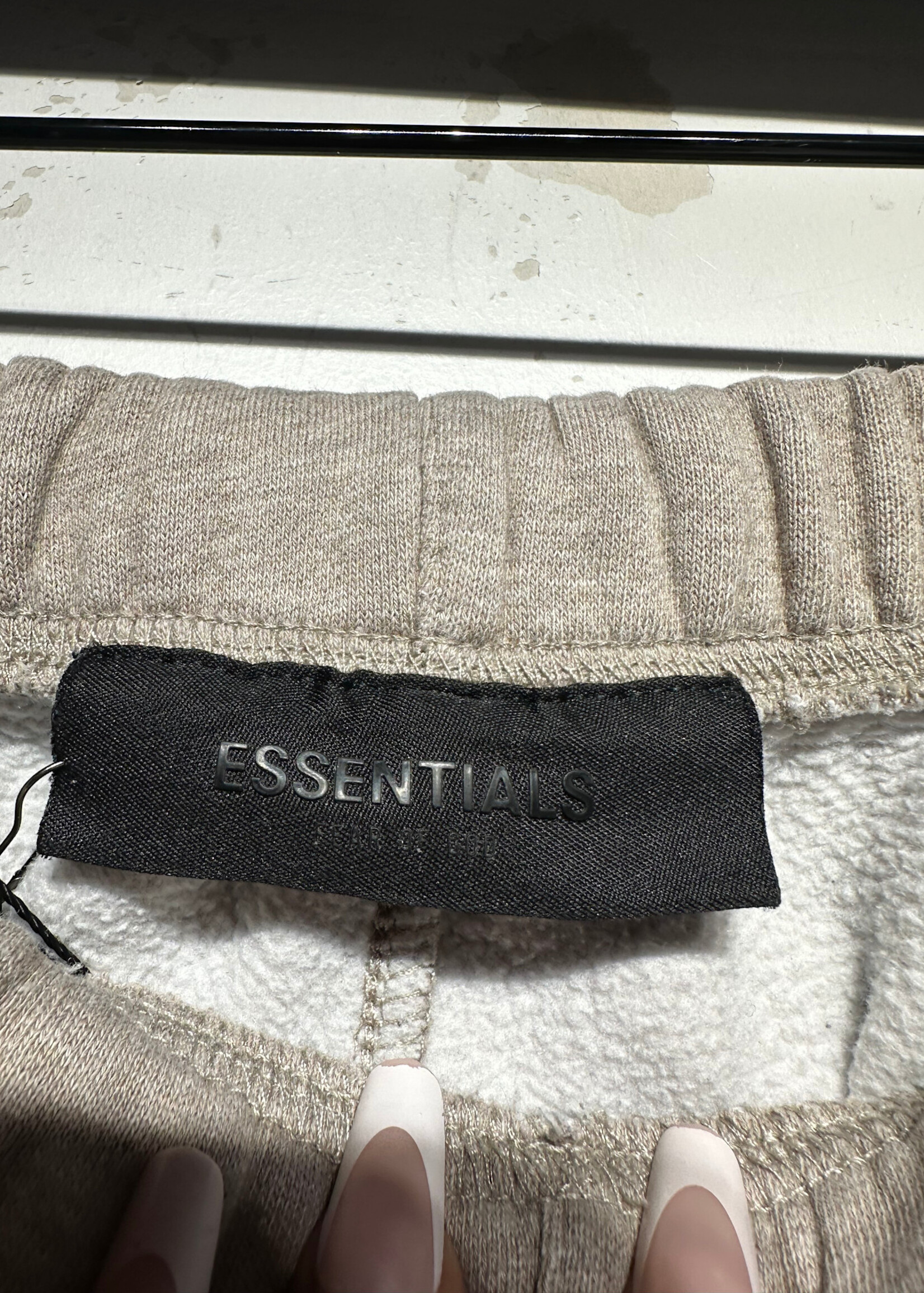 Essentials Oatmeal Crop Sweat Pant S/29