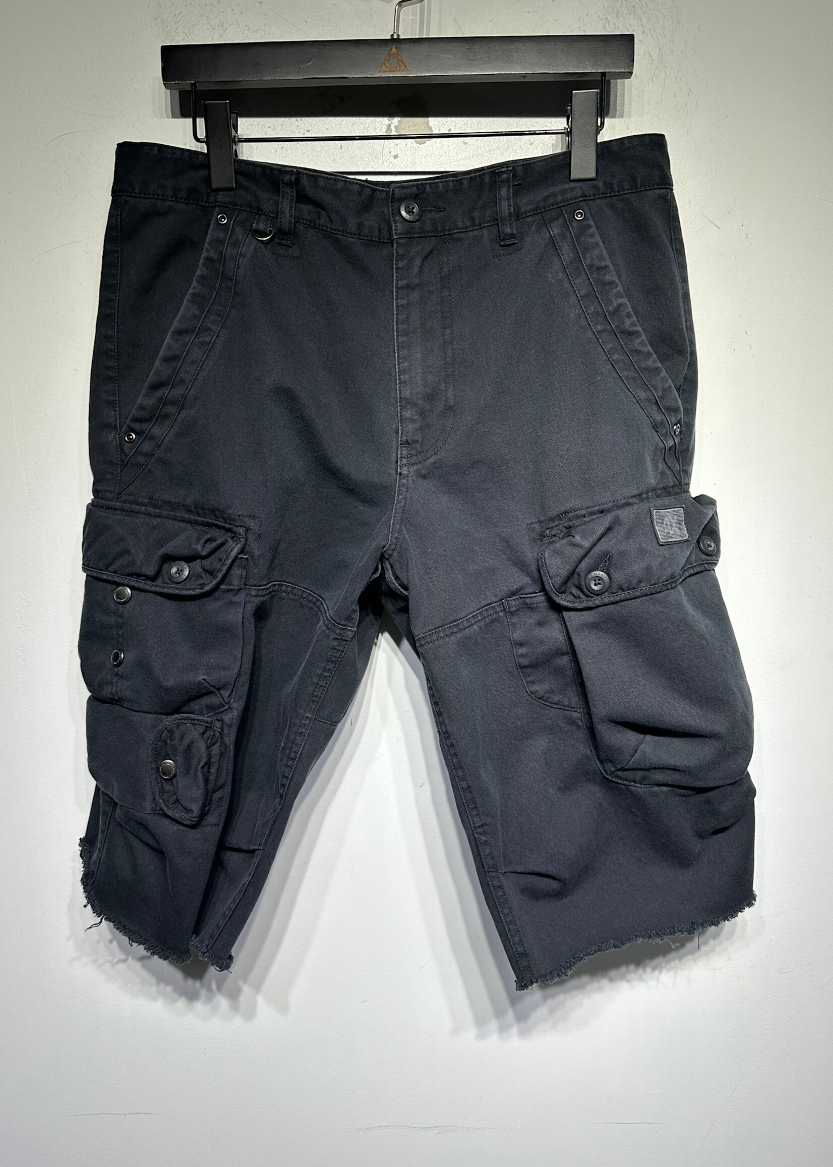 Armani 00s Black Multi Pocket Long Cargo Short Masc 32