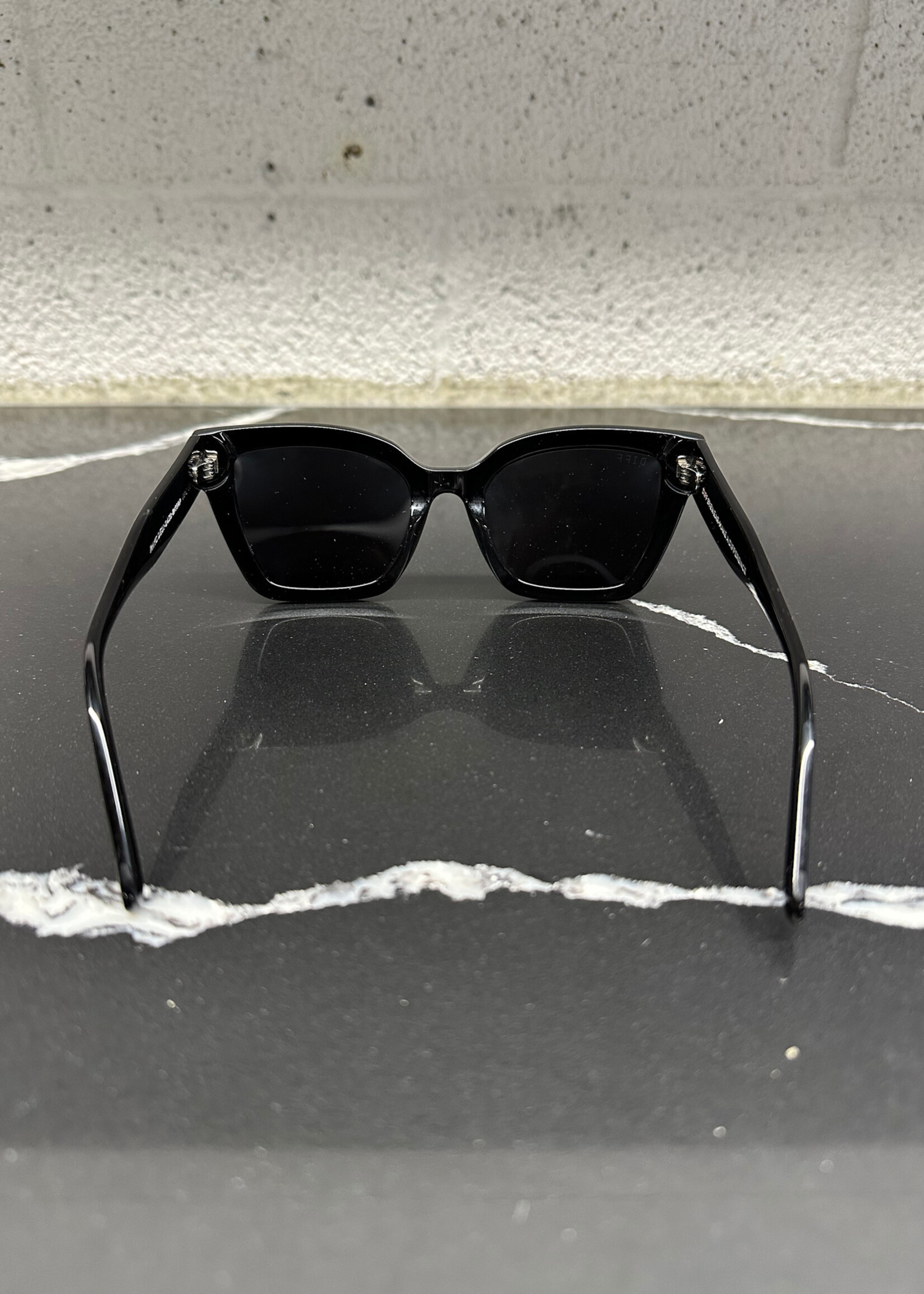 Diff Eyewear Black RHYS DE01 Shades OS