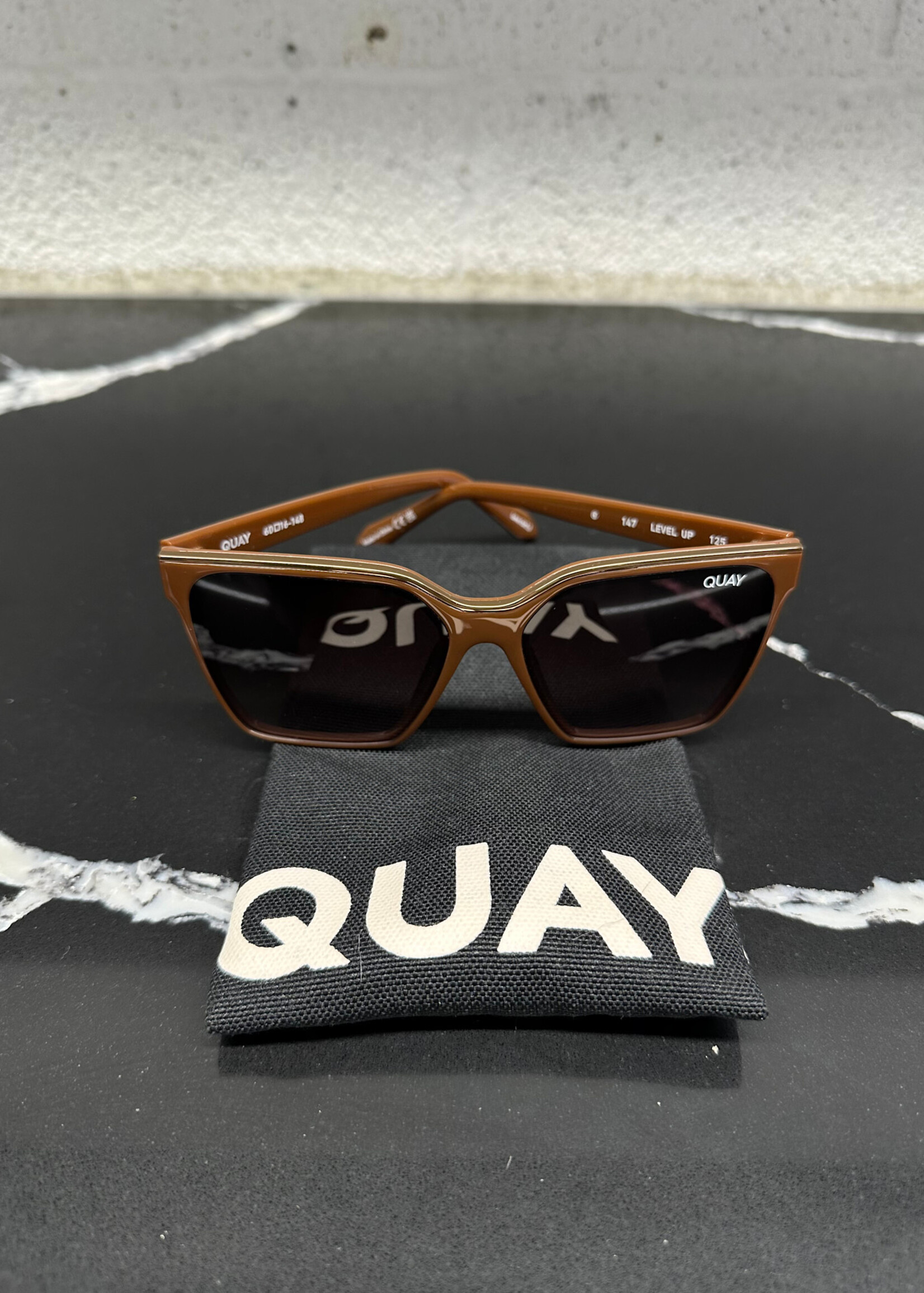Quay Brown Lens Cat 3 Glasses OS