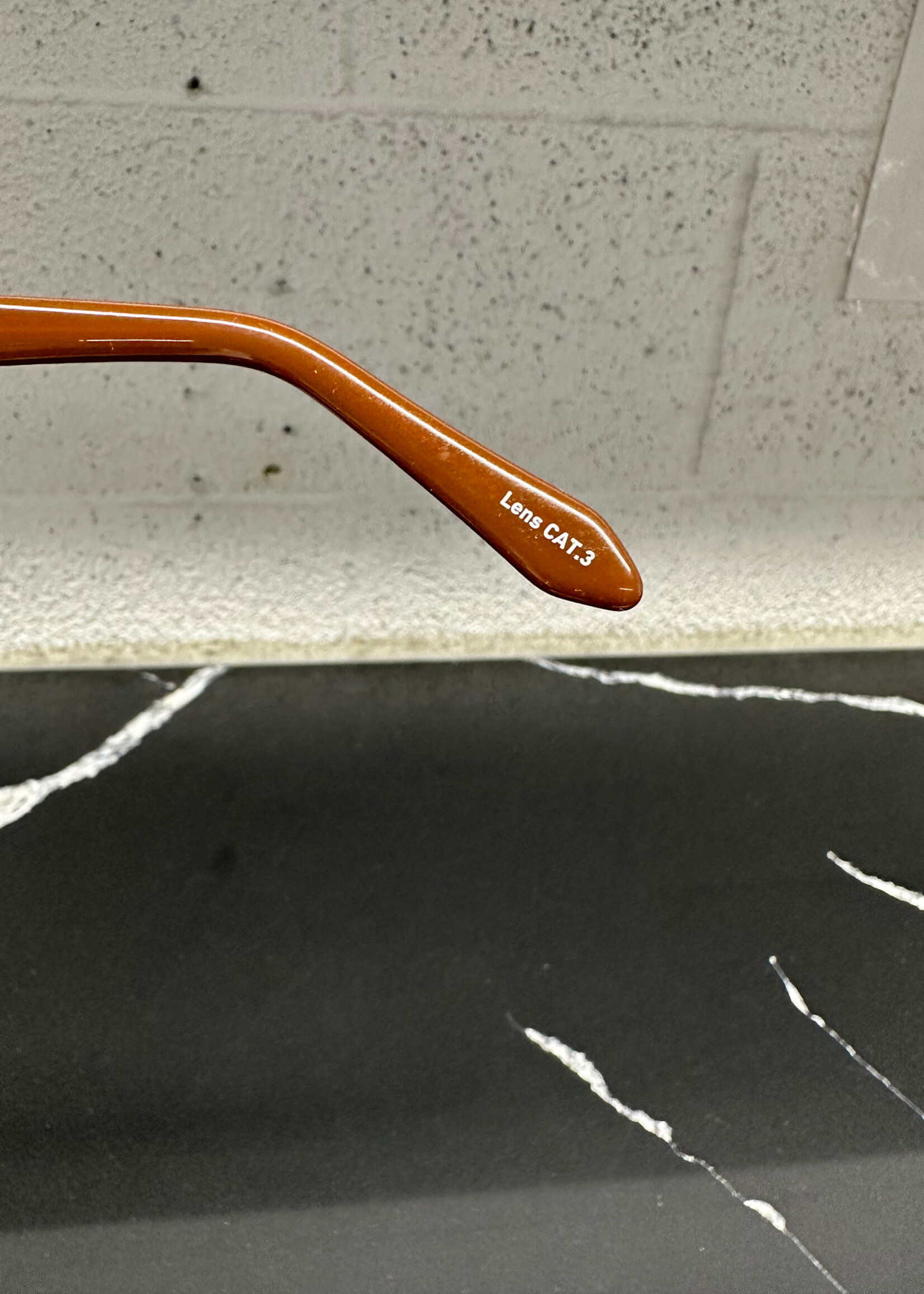 Quay Brown Lens Cat 3 Glasses OS