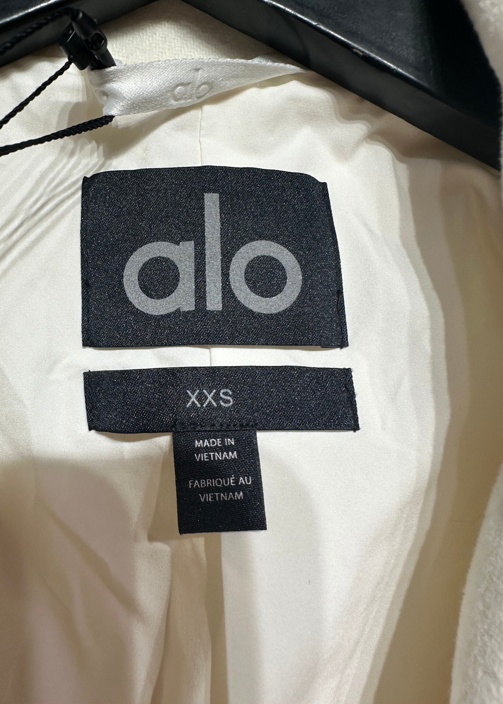 Alo White Wool Cropped Metro Trench XXS Fem Retail: $228