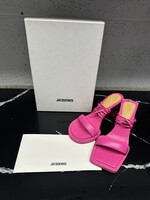 Jaquemus Pink Le carre Round Heels 7 Fem W Box