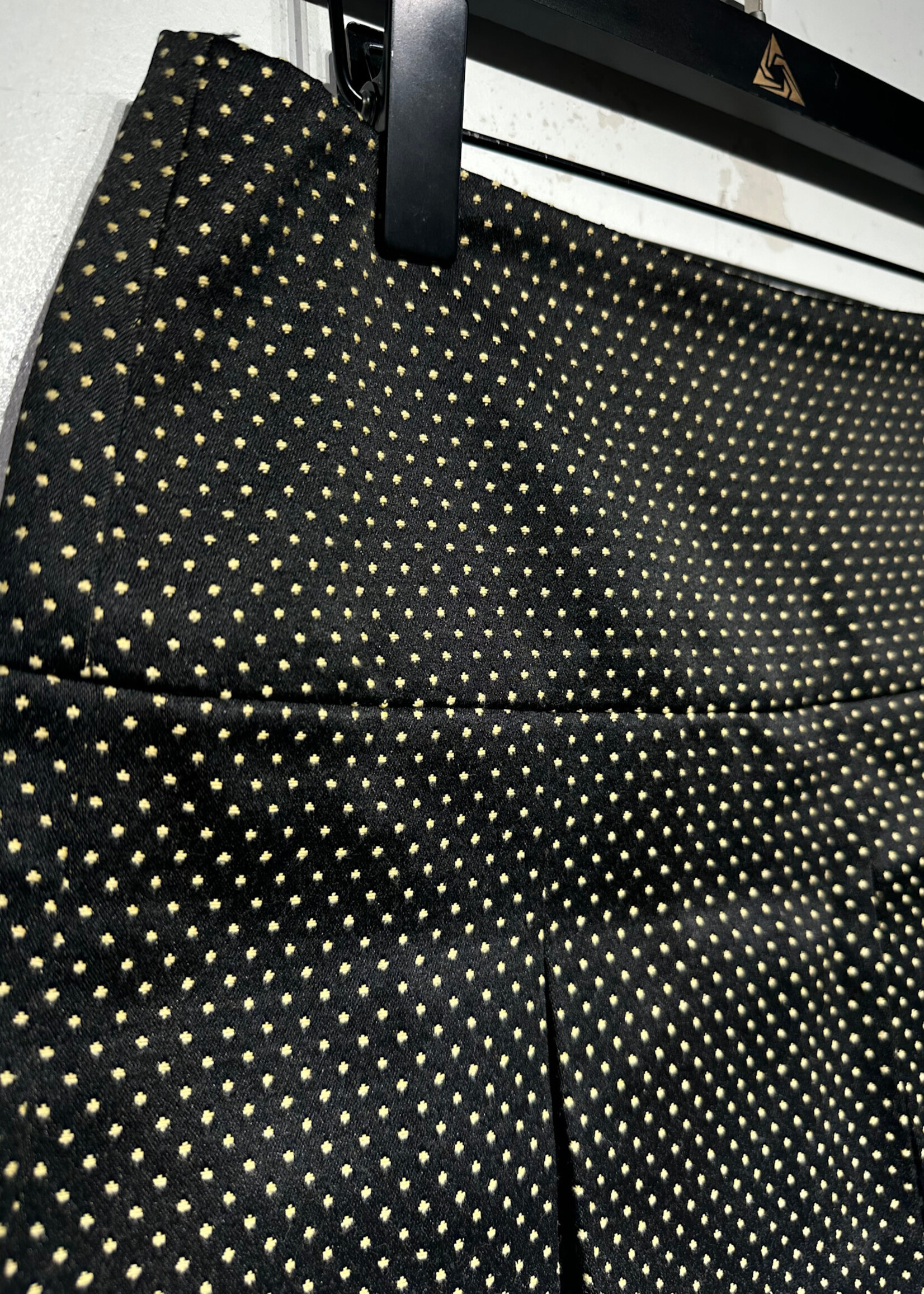 Alice + Olivia NWT Black Gold Polka Dot Pleated Skirt 29