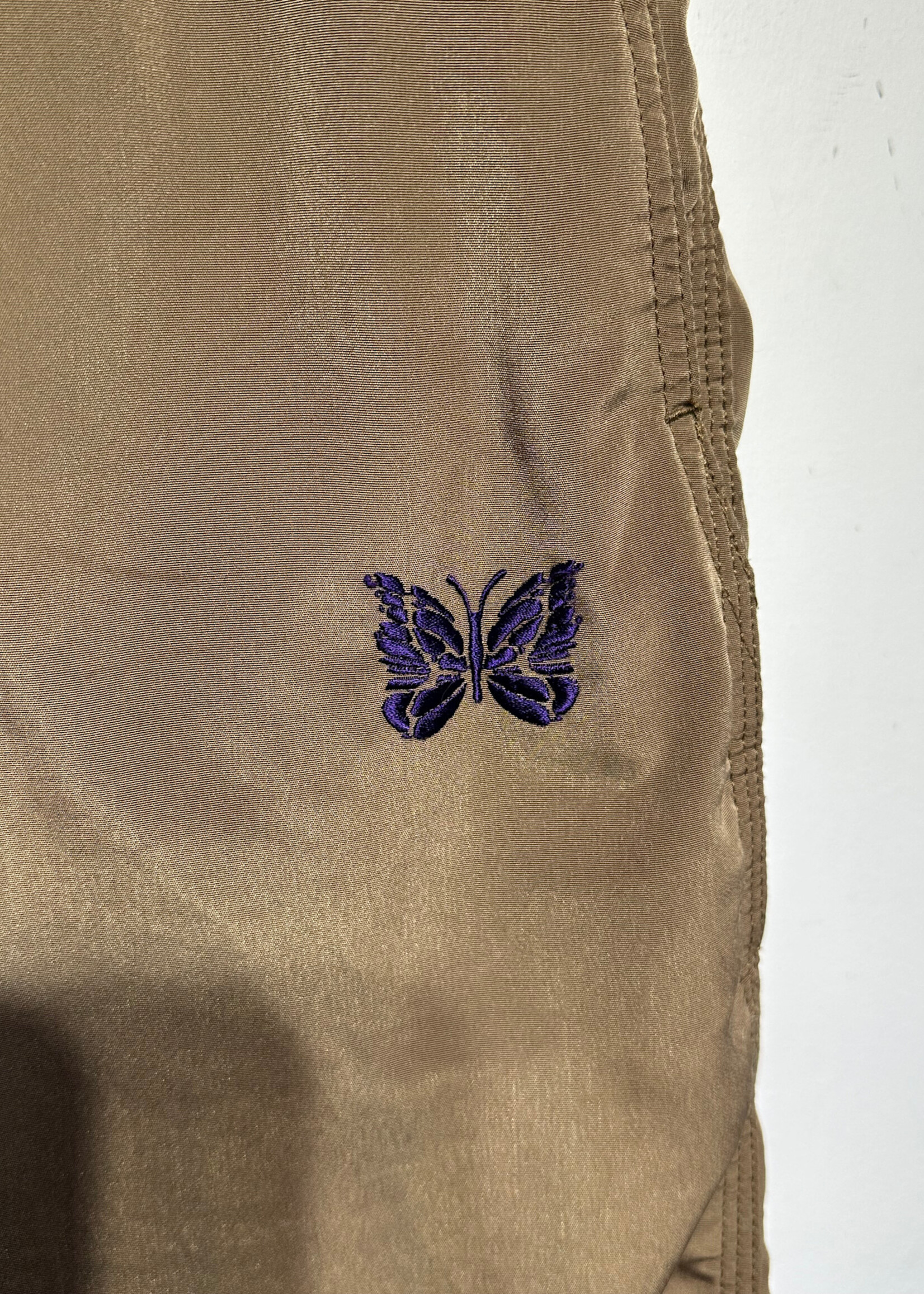 Needles Tan Shorts W Purp Butterfly Masc XL/34-38"