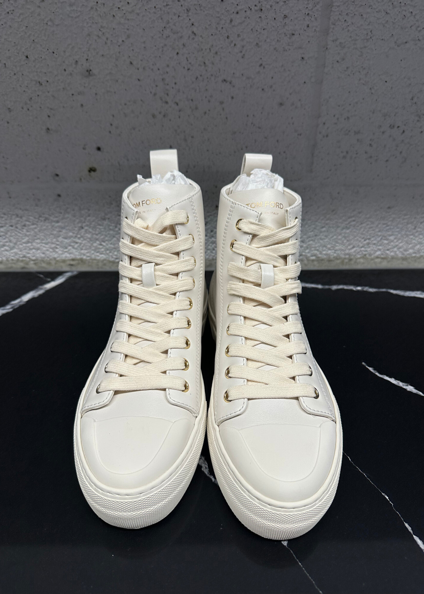 Tom Ford White Cambridge Sneakers  37/ Fem 7 Retail: $990