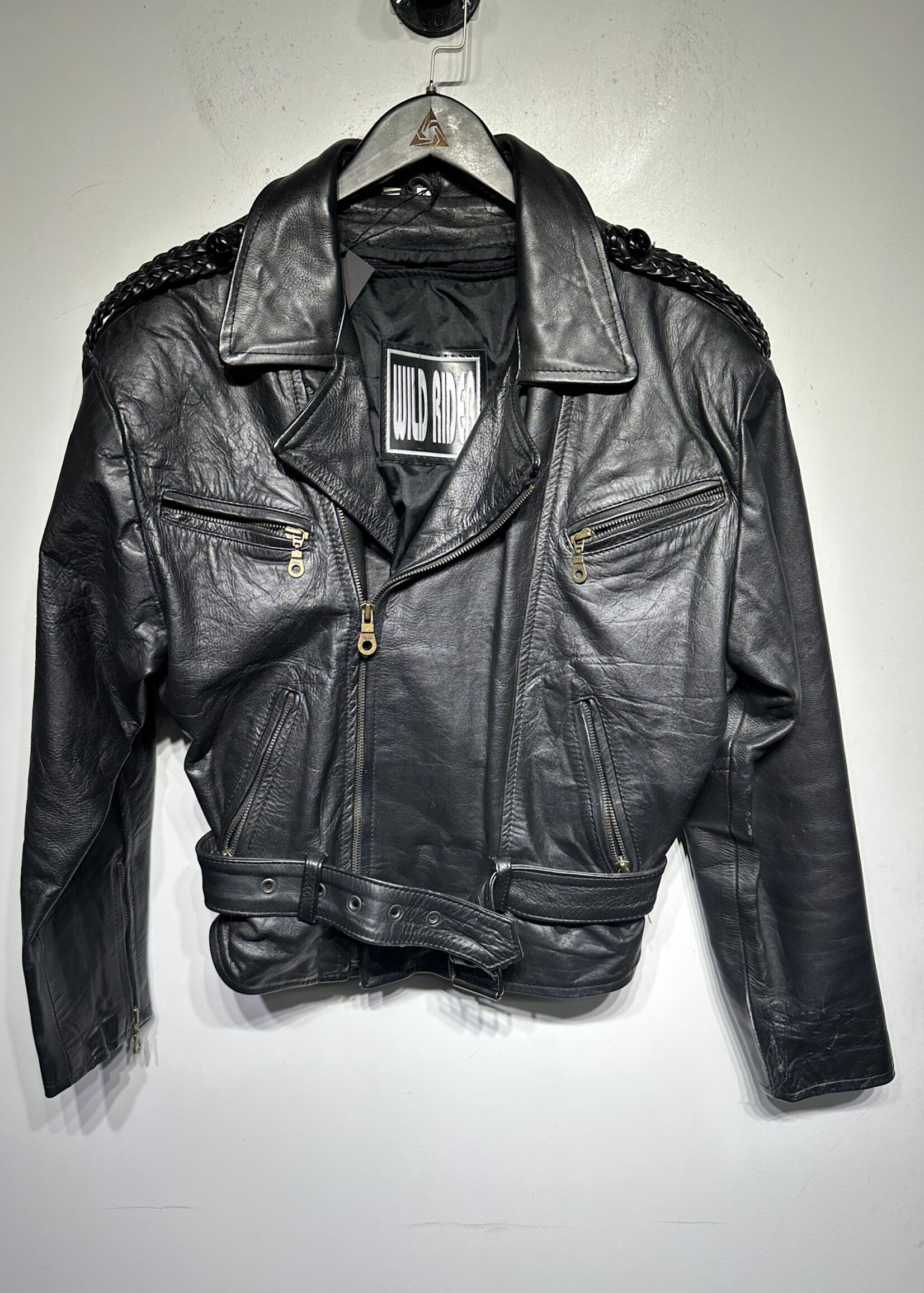 Wild Rider Leather biker JKT w Tassle Shoulders Fem M