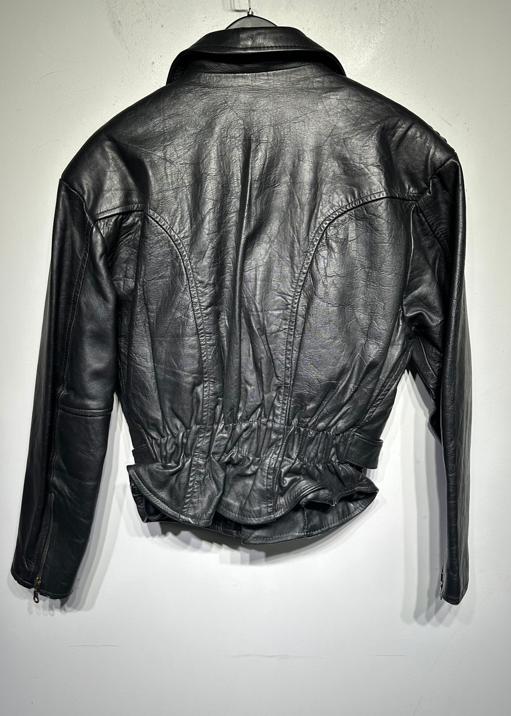 Wild Rider Leather biker JKT w Tassle Shoulders Fem M