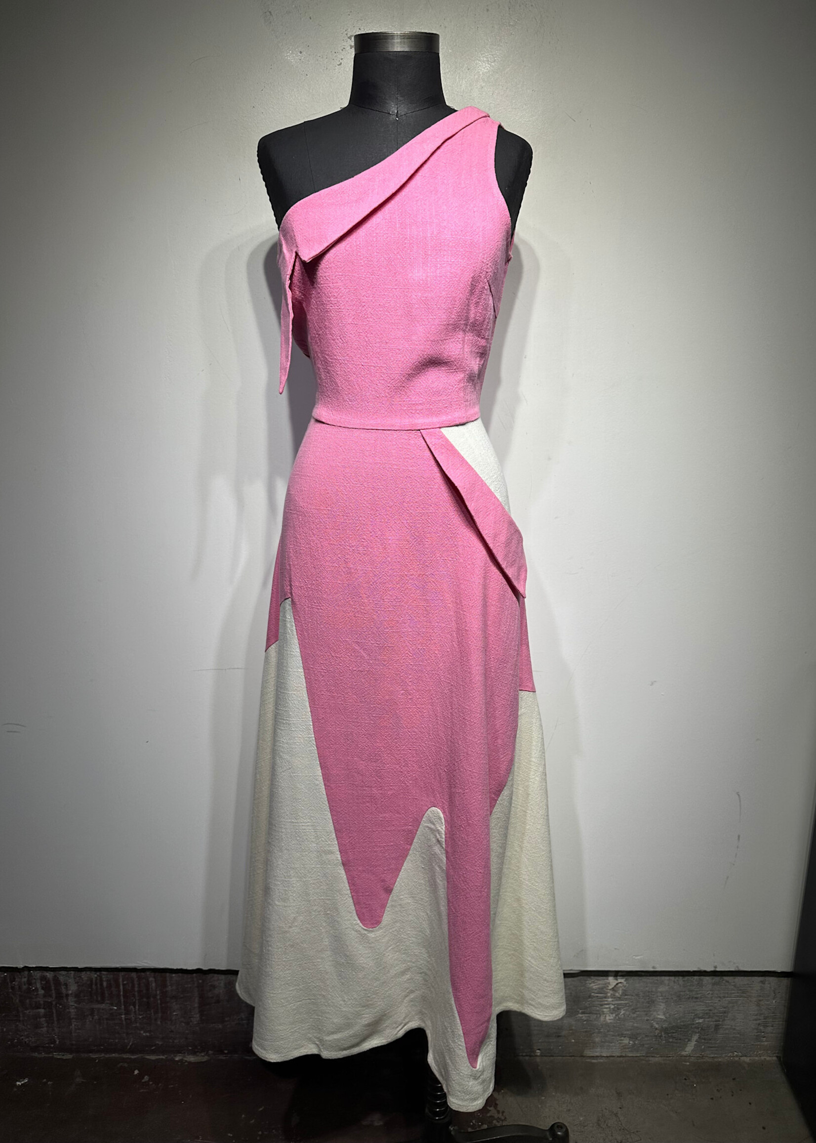 Fashion Brand Company Pink White Single Strap Dress Fem M