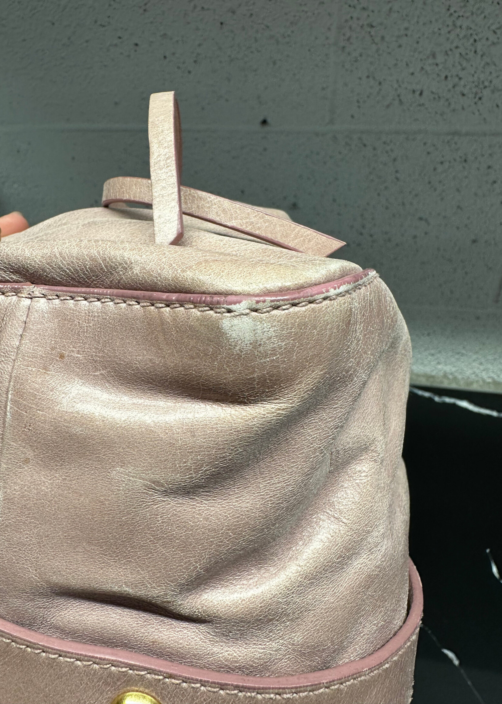 Miu Miu Vitello Lux Pink Handbag "Consignment"