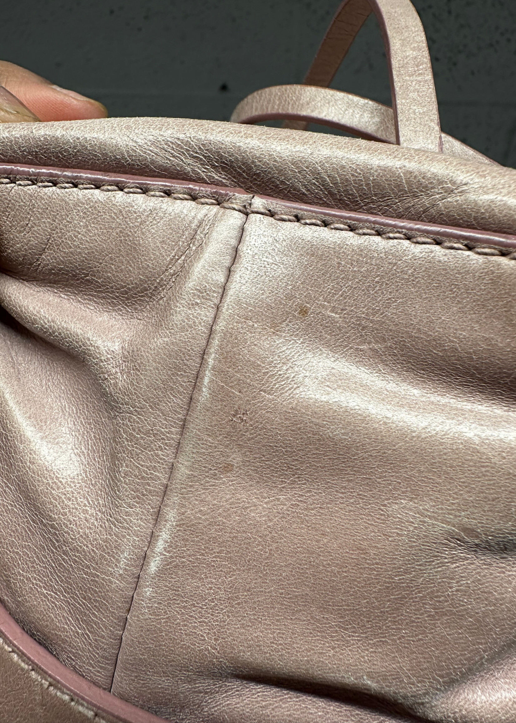 Miu Miu Vitello Lux Pink Handbag "Consignment"