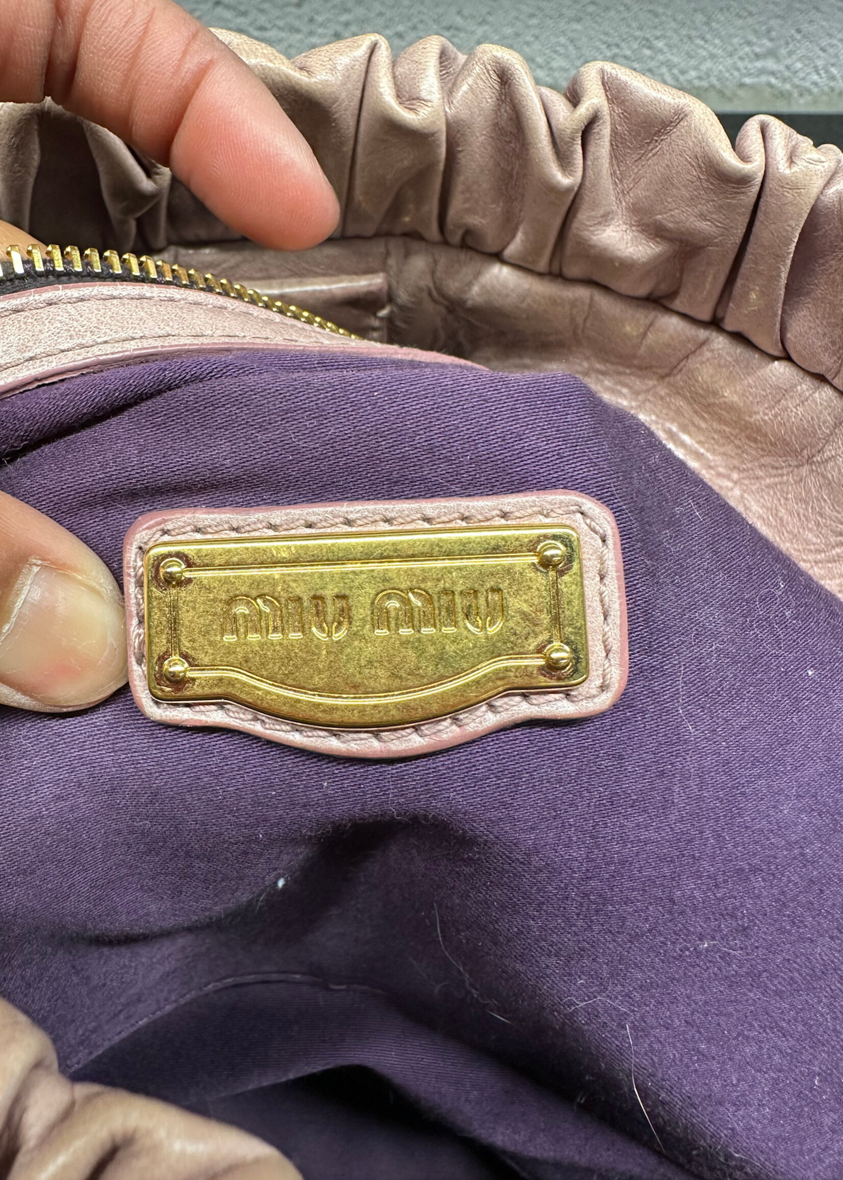 Miu Miu Vitello Lux Pink Handbag "Consignment"