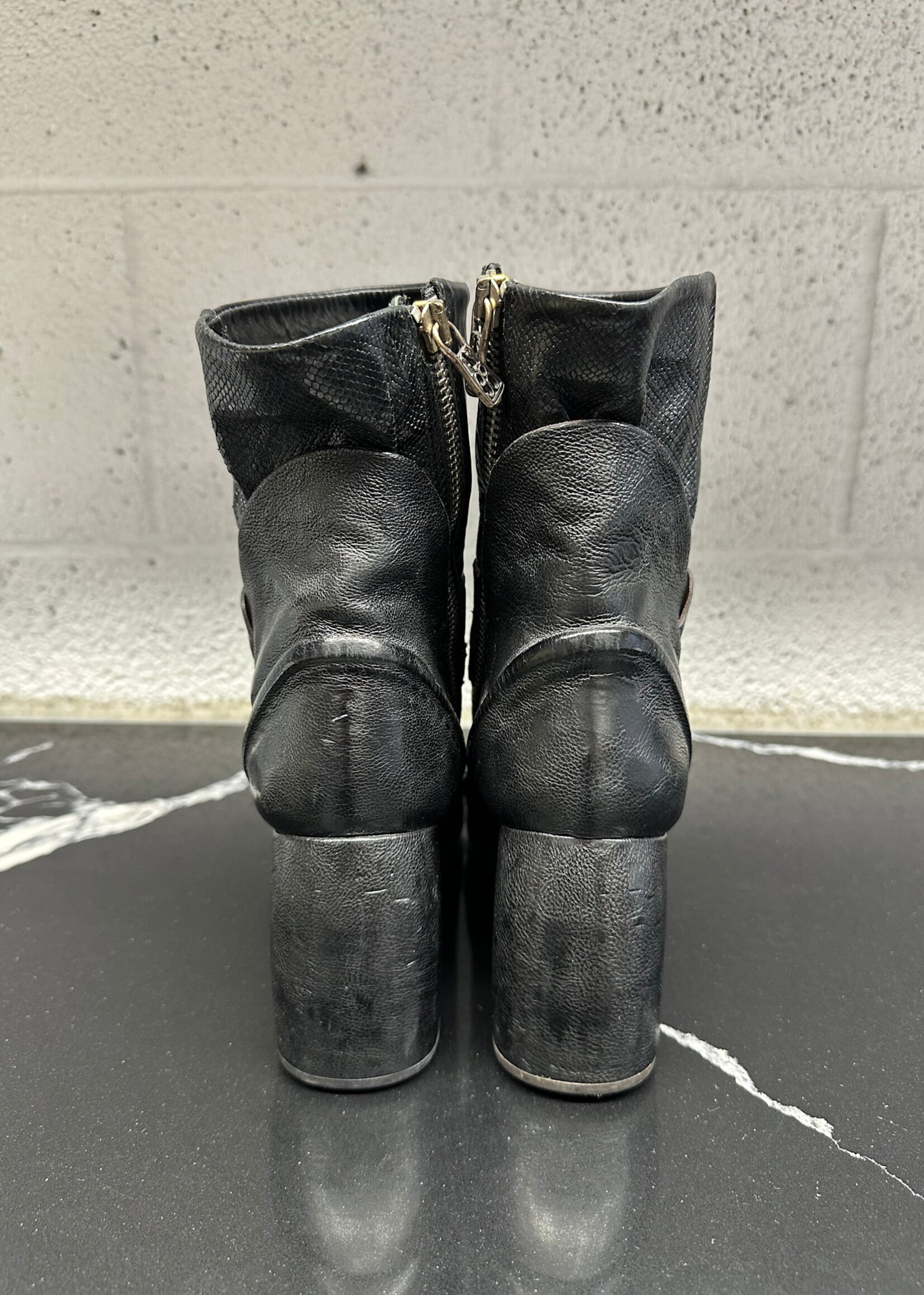 AS.98 Black Leather Spiral Zip Boots 37/7