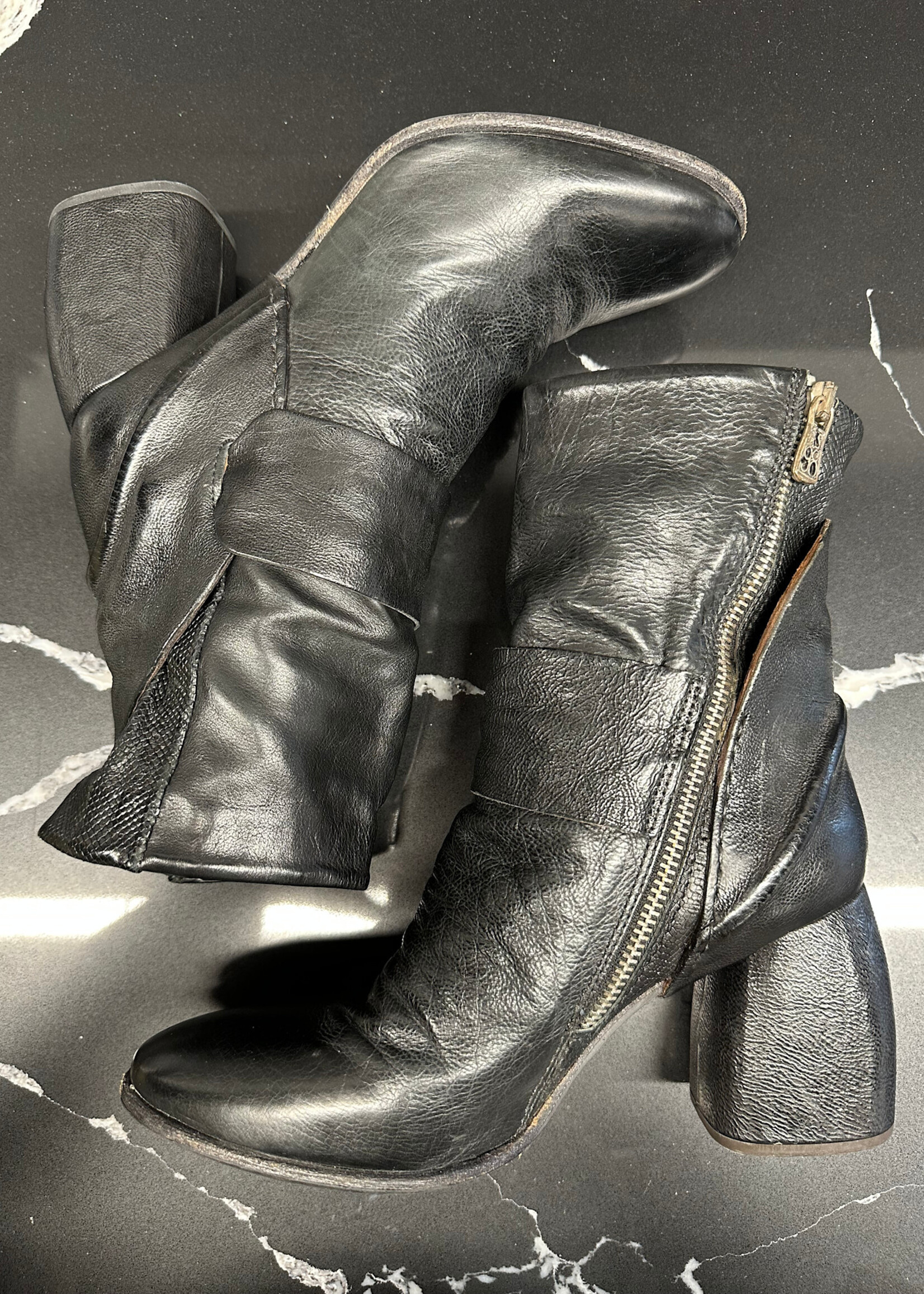 AS.98 Black Leather Spiral Zip Boots 37/7
