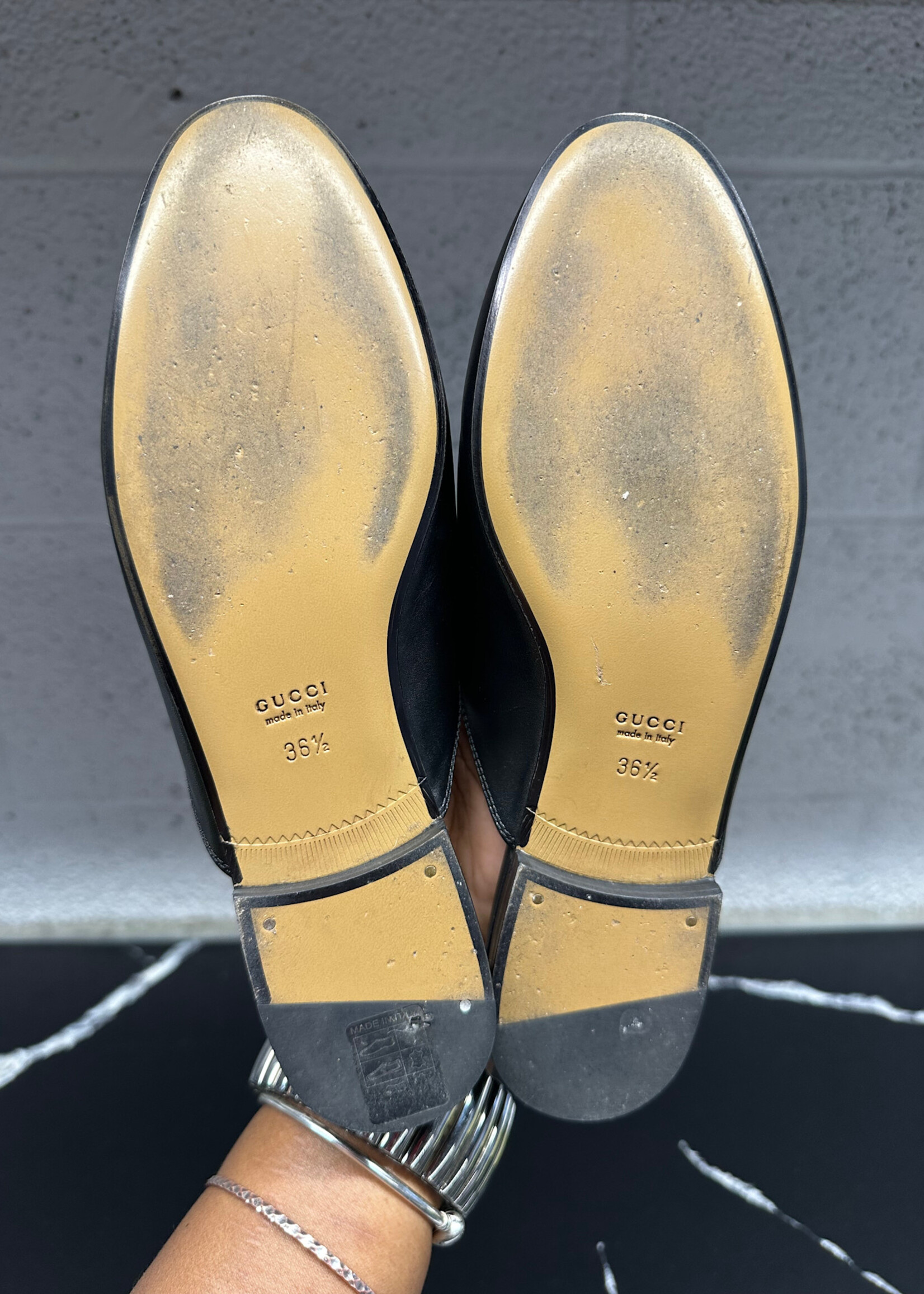 Gucci Princeton Black Leather Mules Fem 6.5