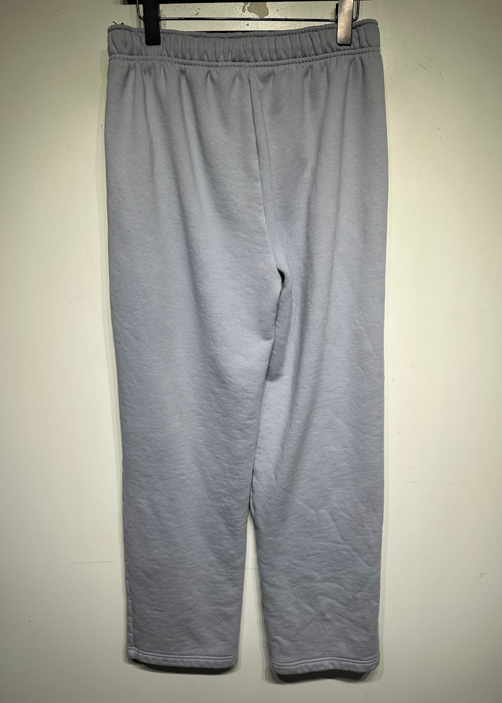 ALO NWT Winter Frost Accolade Straight Leg Sweats S