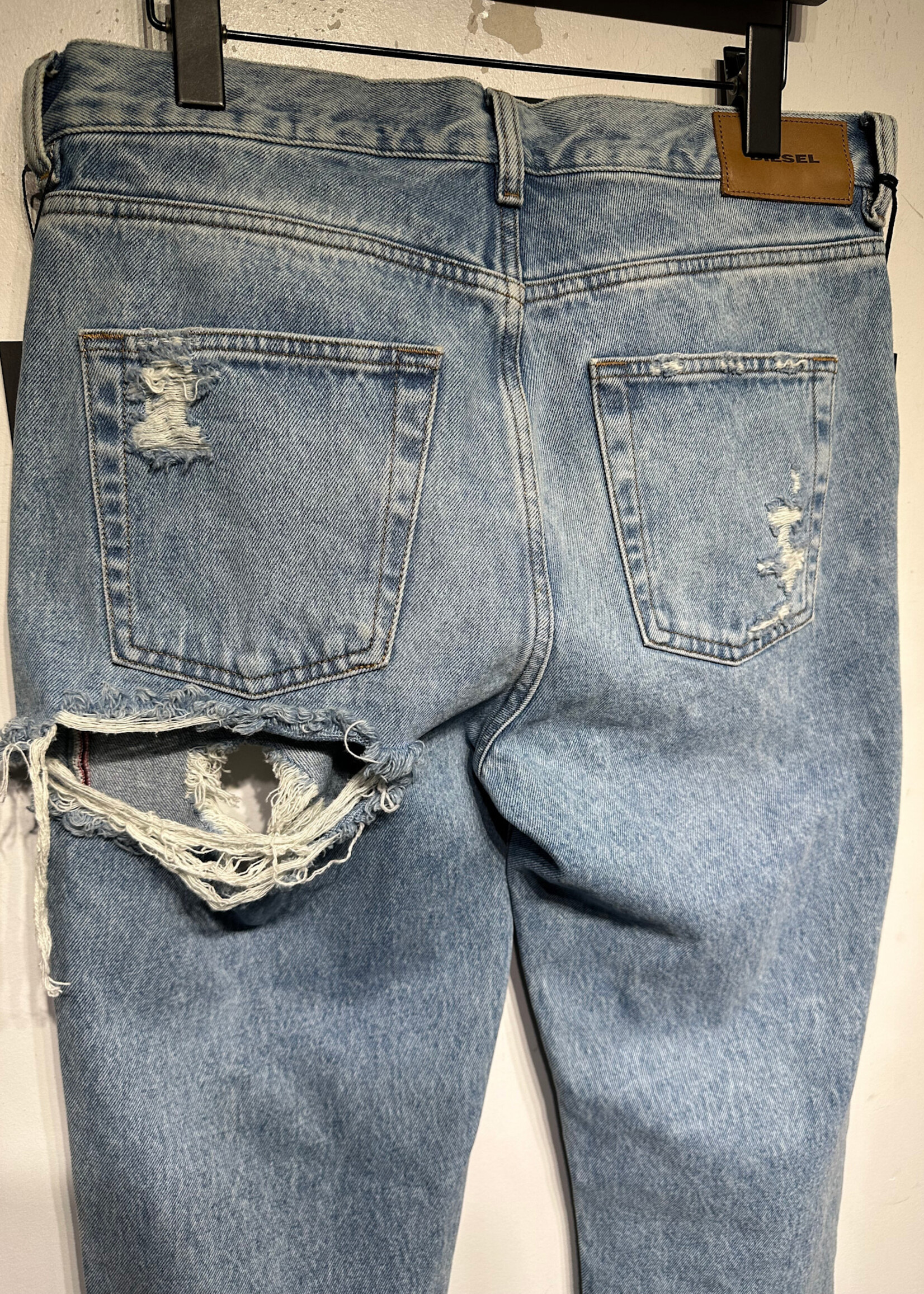 NWT Diesel Aryel Light Wash Wide Leg Jeans Fem 29