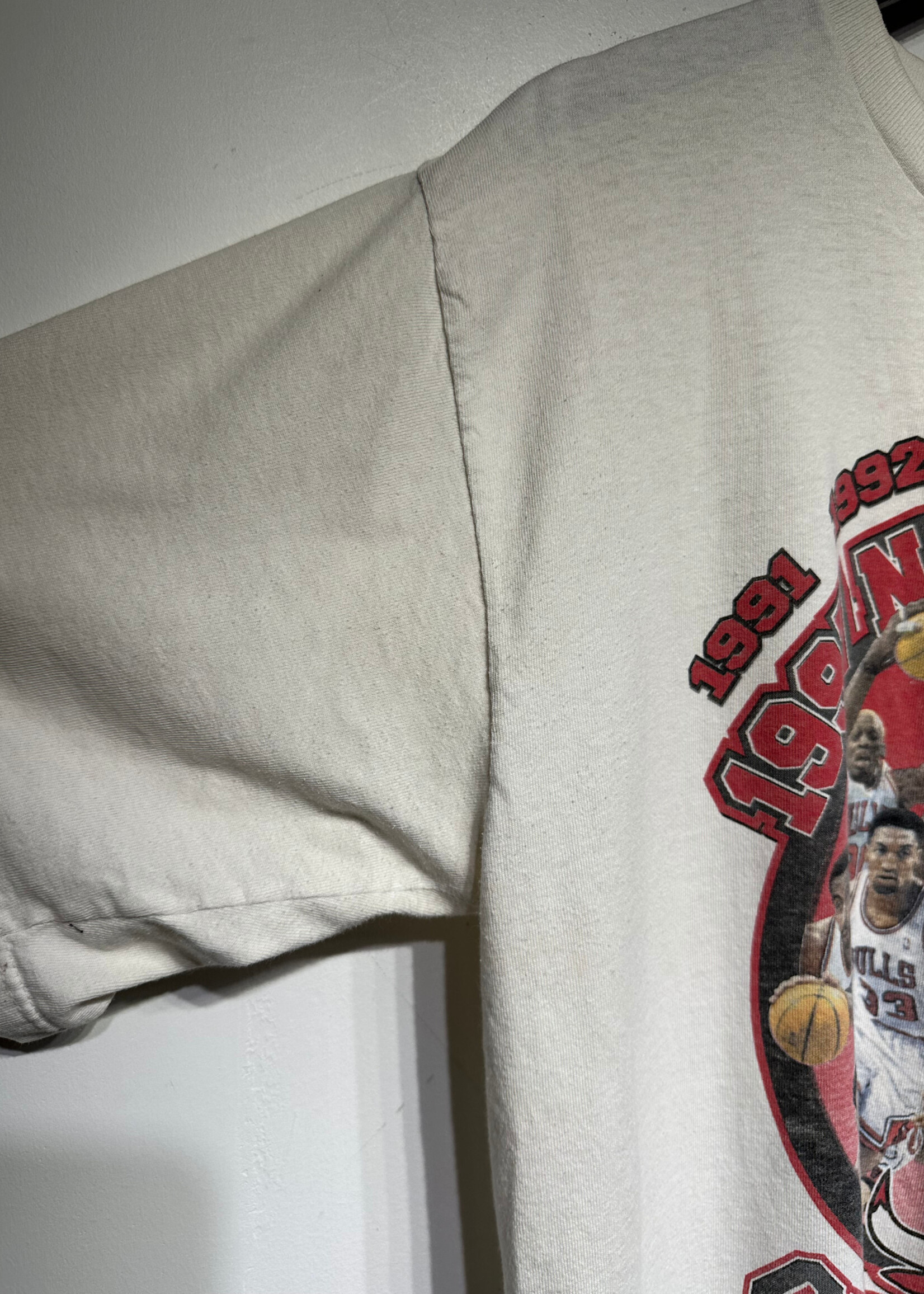 1997 Chicago Bulls White NBA Finals Tee Masc L AS IS