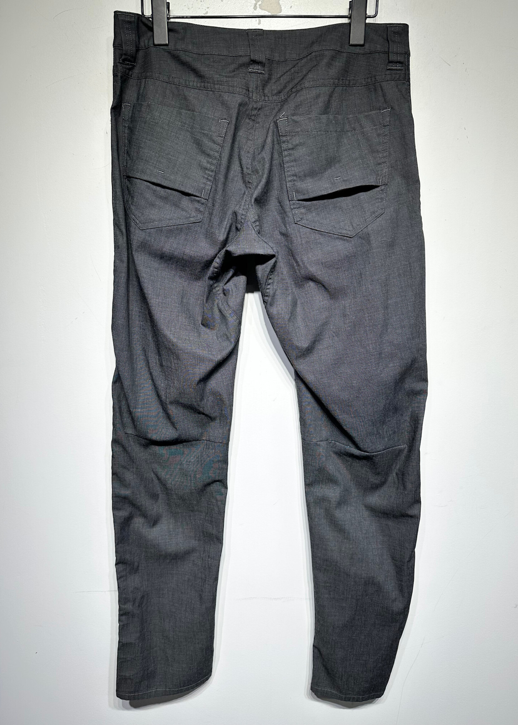 Arc'teryx Grey Hiking Pants Masc 32