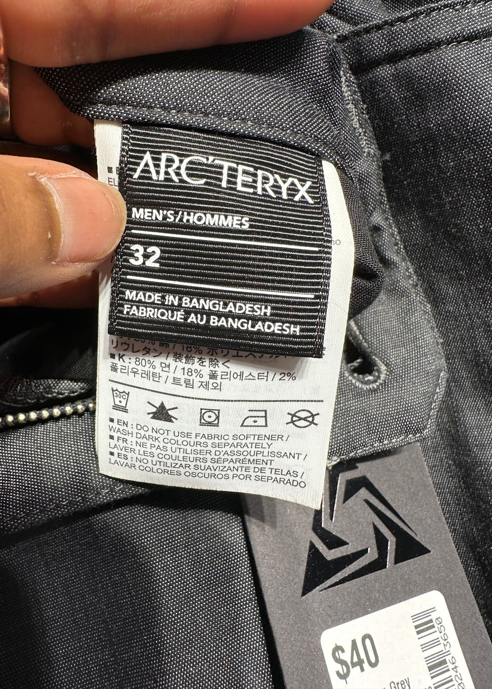 Arc'teryx Grey Hiking Pants Masc 32