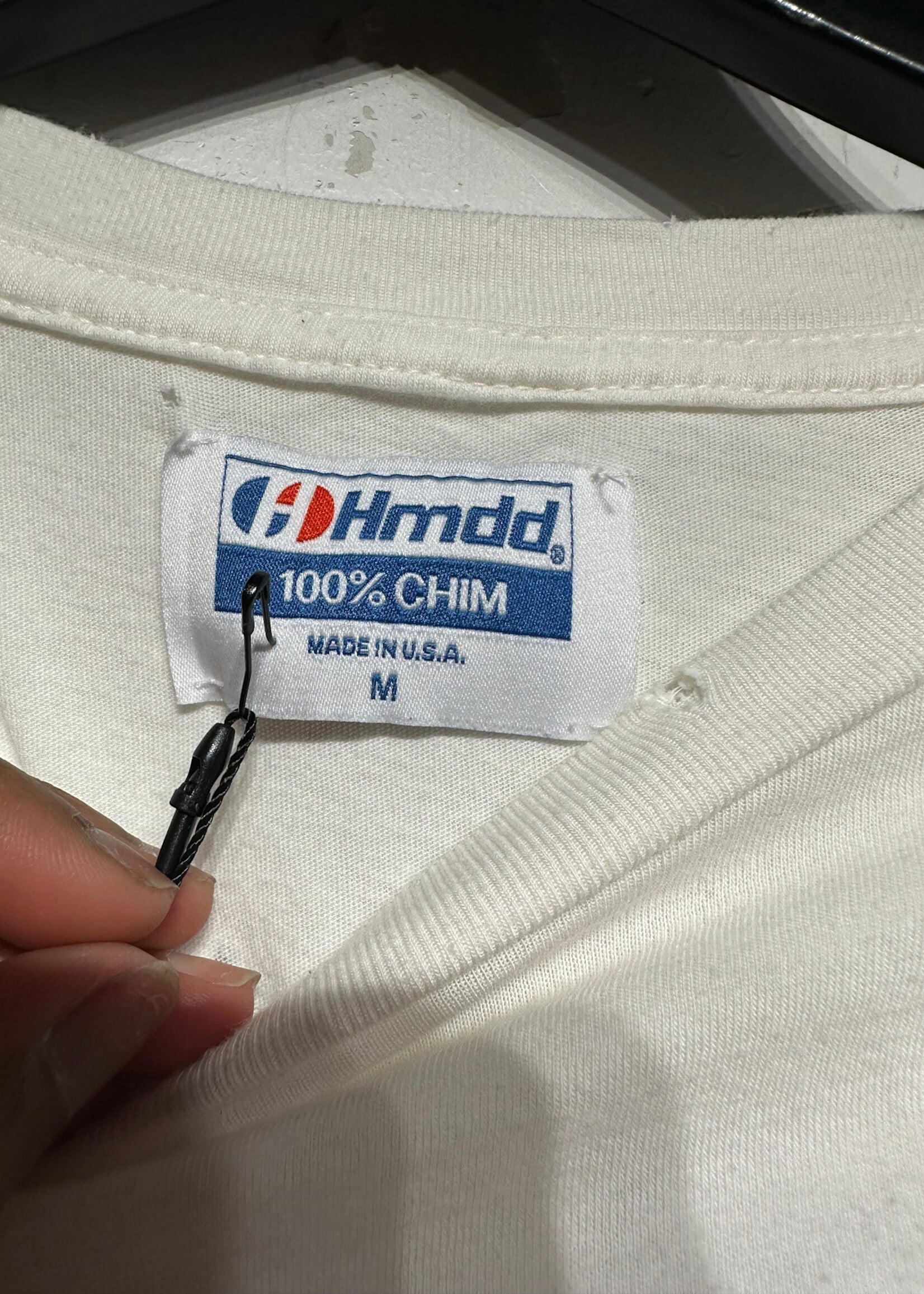 HMDD White Graphic LS M
