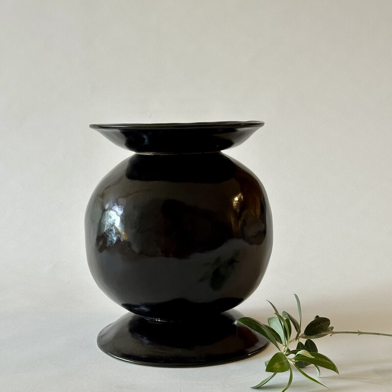 La Mere Ebony Vase
