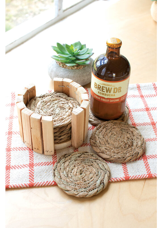 Kalalou Set Of 8 Round Woven Seagrass Coasters With Wooden Box