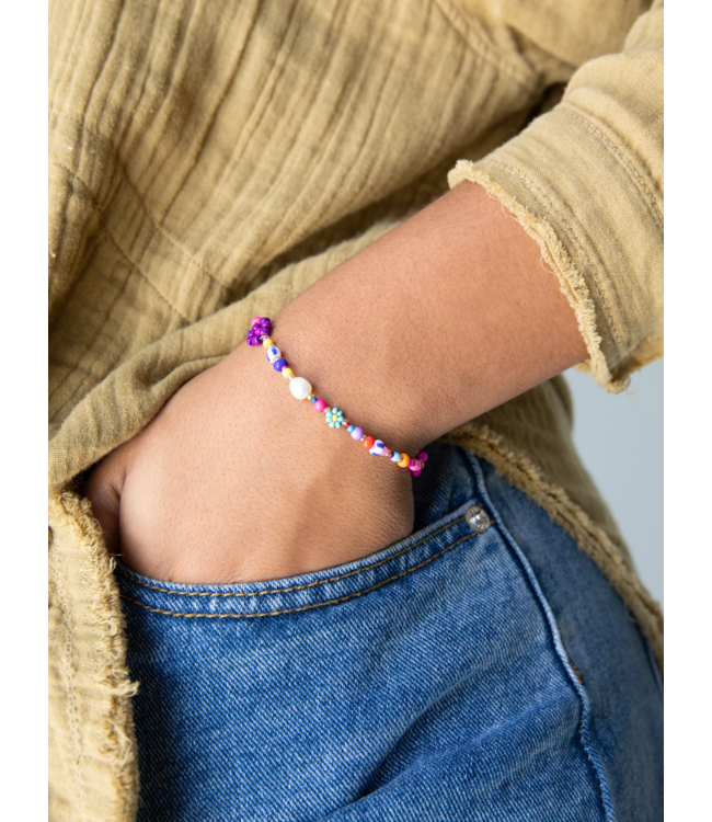 Natural Life Boho Beaded Daisy & Pearl Bracelet