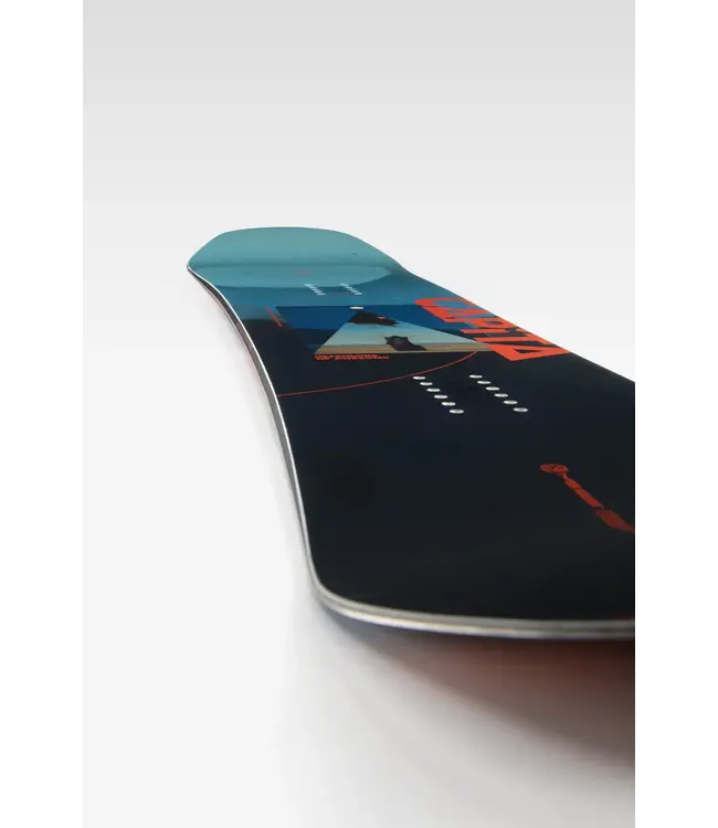 Capita Defenders Of Awesome 2025 Snowboard