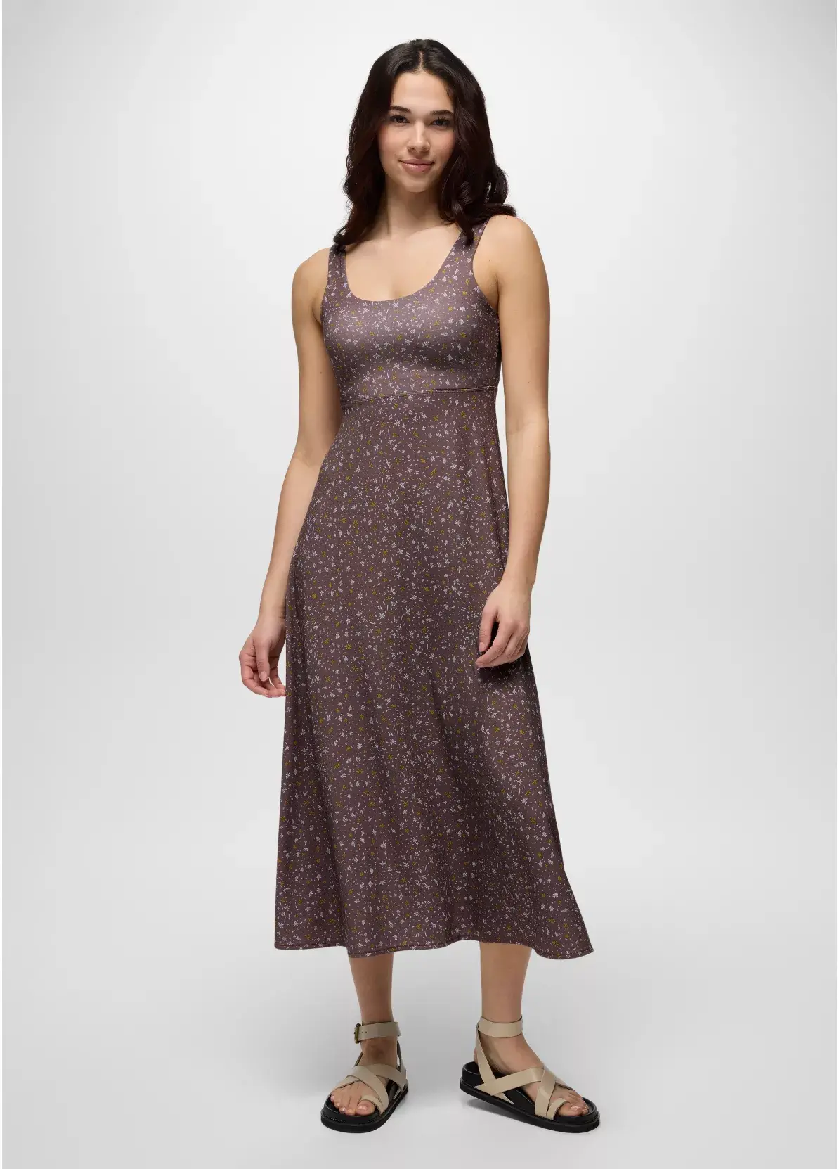Discover the prAna Lata Beach Dress - Your Go-To Sustainable Summer Style - Sun & Snow Discover the prAna Lata Beach Dress - Your Go-To Sustainable Summer Style - Sun & Snow