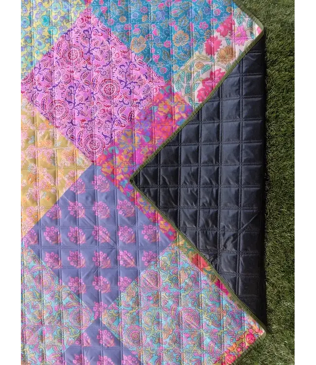 Natural Life Picnic Blanket Tote