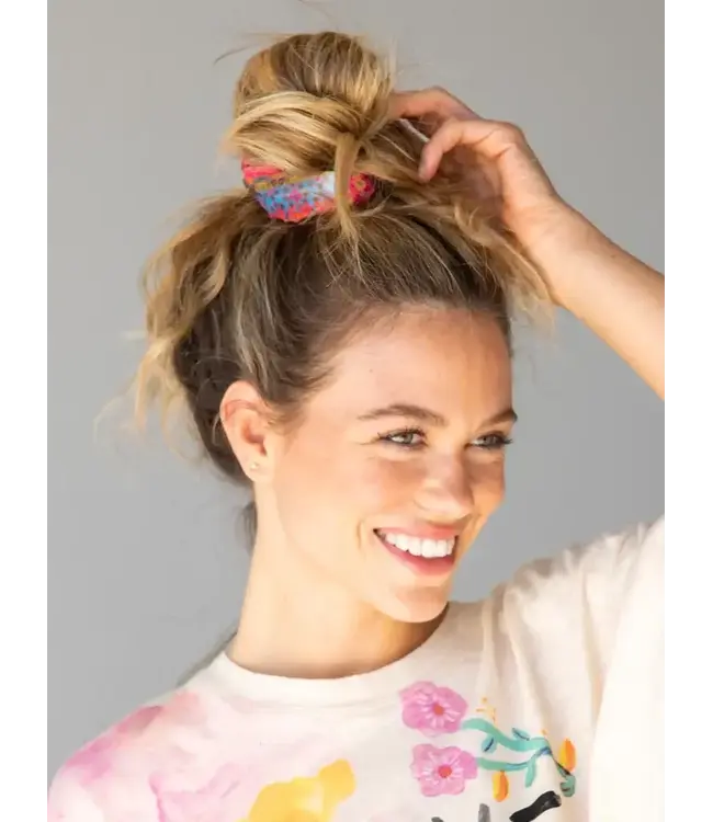 Natural Life Hideaway Scrunchie