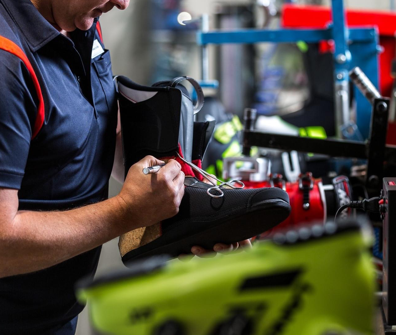 Ski boot liner fitting and modification at Sun & Snow
