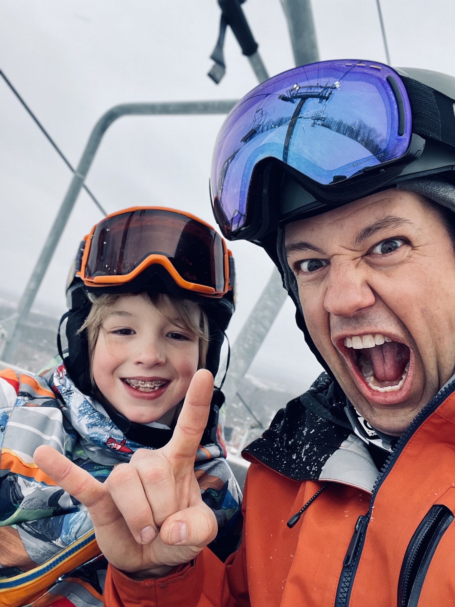 Kids skiing together during a family ski day