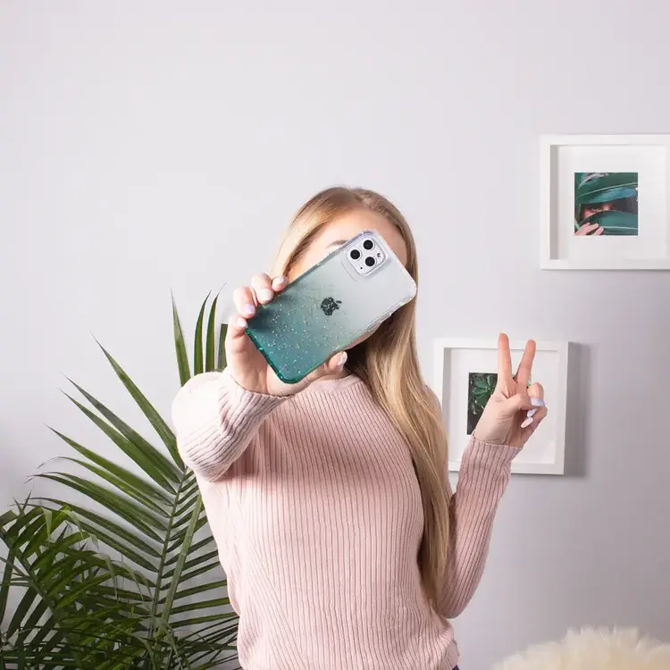 Caseco iPhone 11 Fremont Glitter Tough Case Green