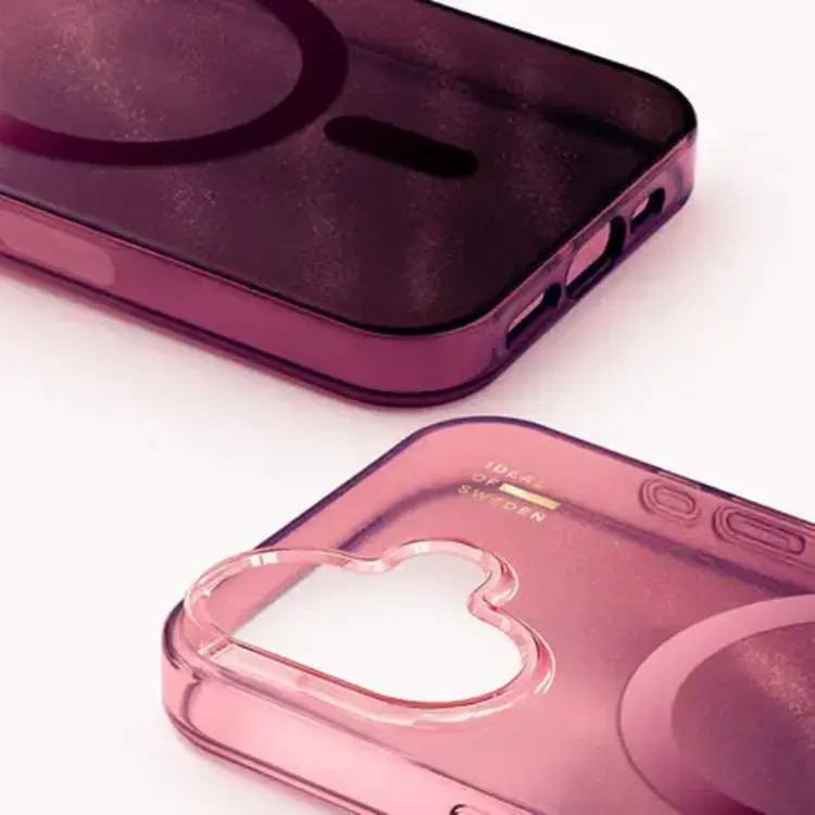 Ideal of Sweden iPhone 17 Glitter Glow MagSafe Case Cherry Lacquer