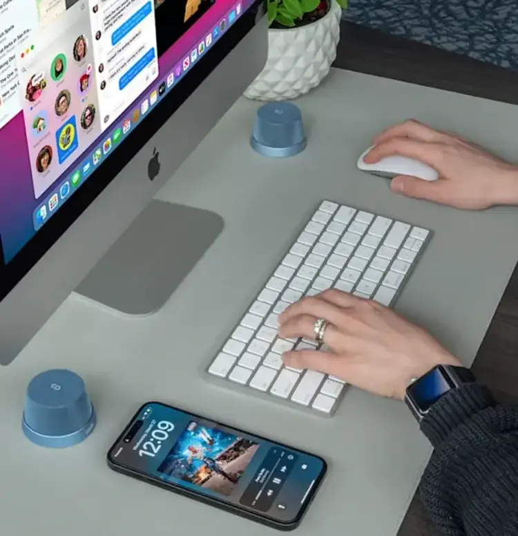 LOGiiX Blue Piston Mini Mag Speaker - Blue