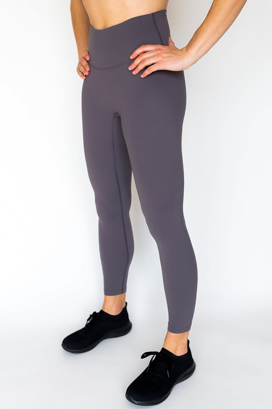BARE activewear barely there pants. No size fits 4/6 best. VGUC