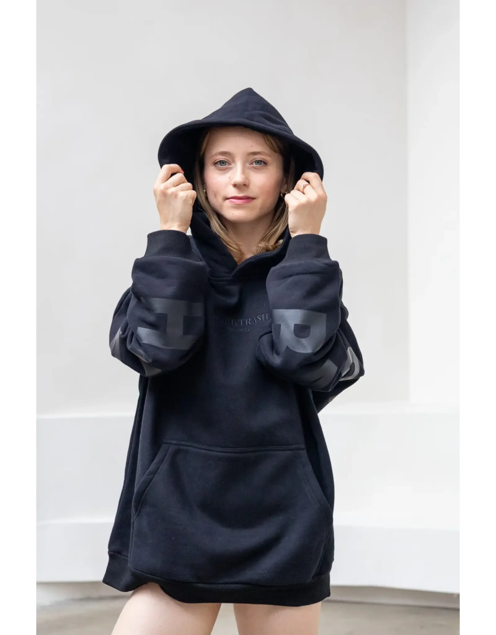 BARRE TRASH BARRE TRASH THE OVERSIZED HOODIE