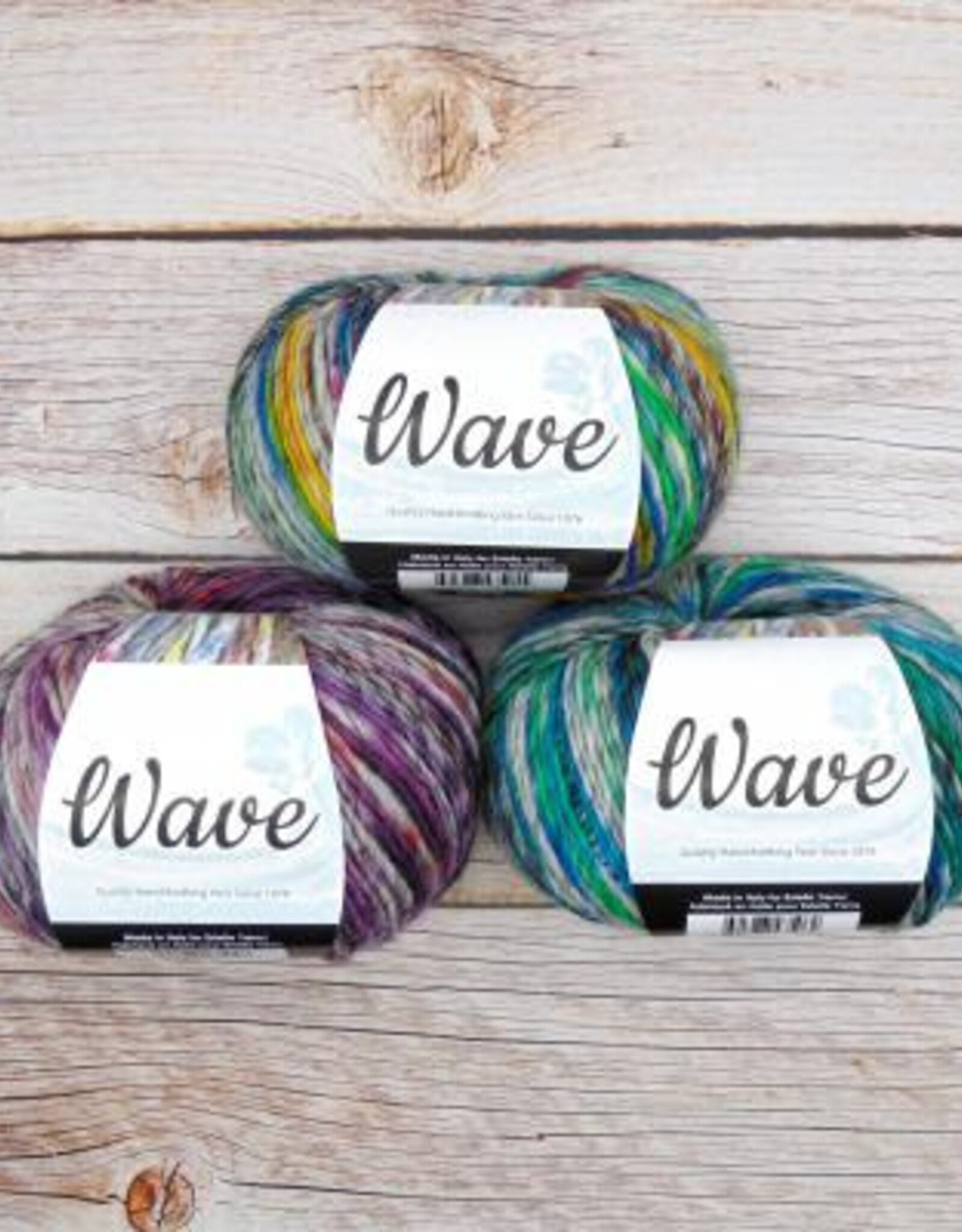 Estelle Yarns Wave